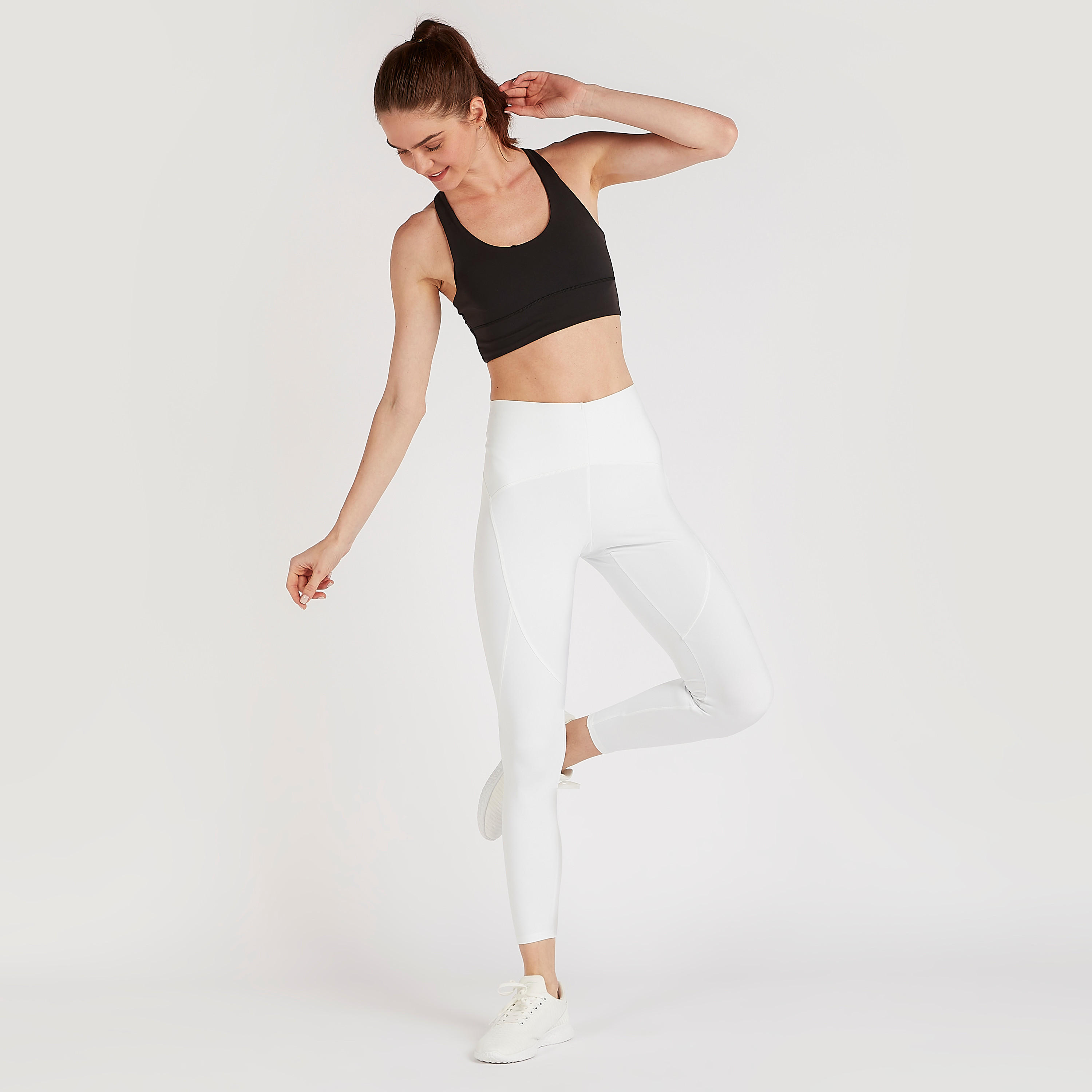 Solid Sports Bra with Cross Straps-sports-women-clothing-sportsbras-image-2