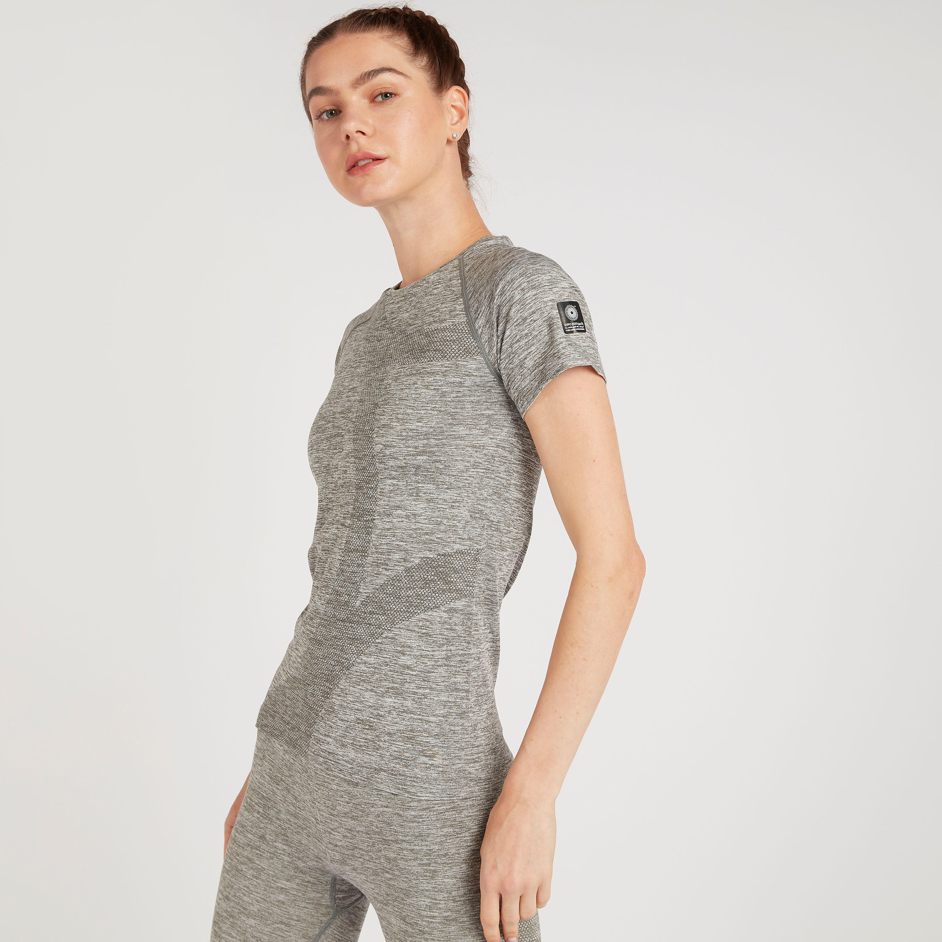 تيشيرت سادة بياقة ضيّقة وأكمام قصيرة-women-clothing-sportswearandactivewear-tshirtsandvests-image-6