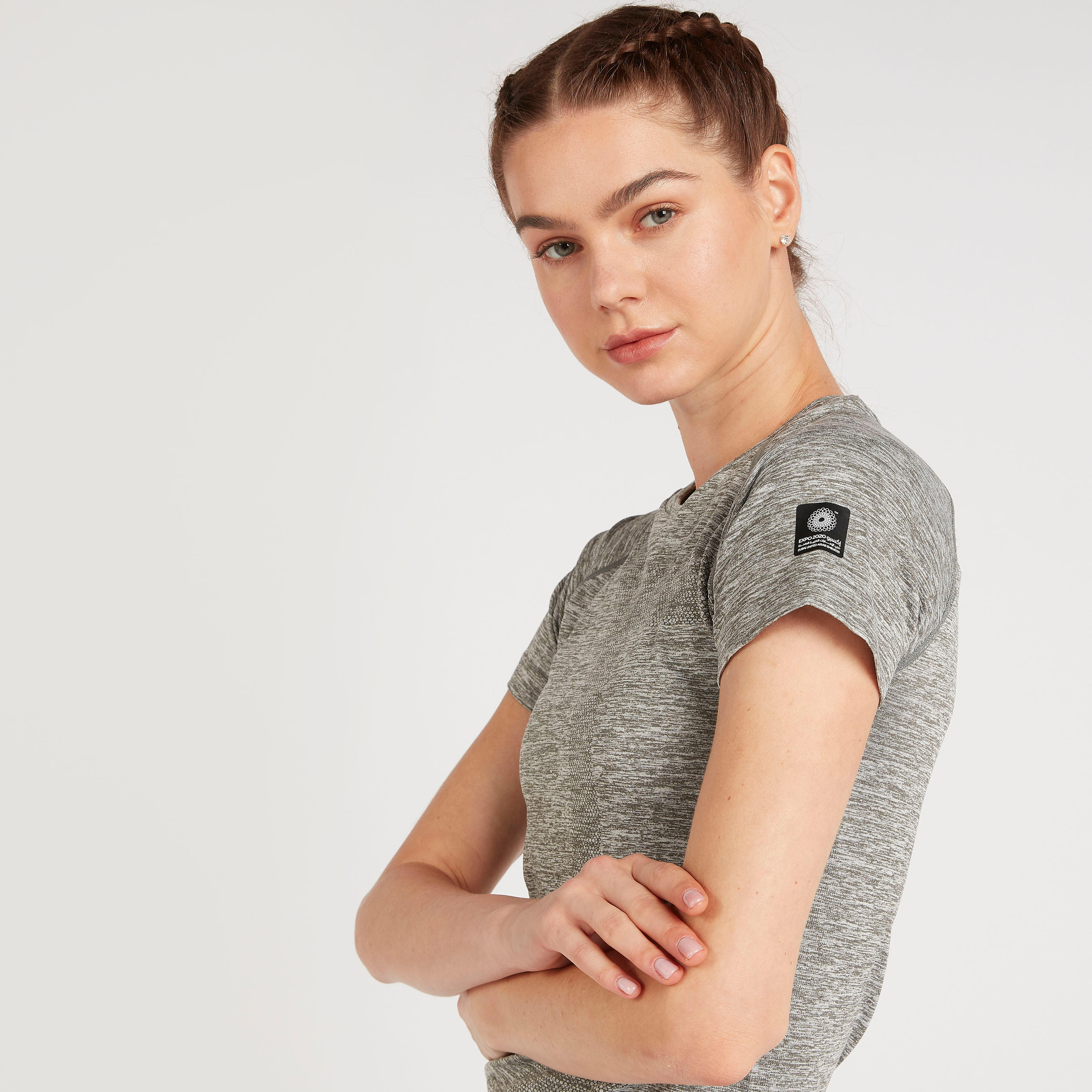 تيشيرت سادة بياقة ضيّقة وأكمام قصيرة-women-clothing-sportswearandactivewear-tshirtsandvests-image-1