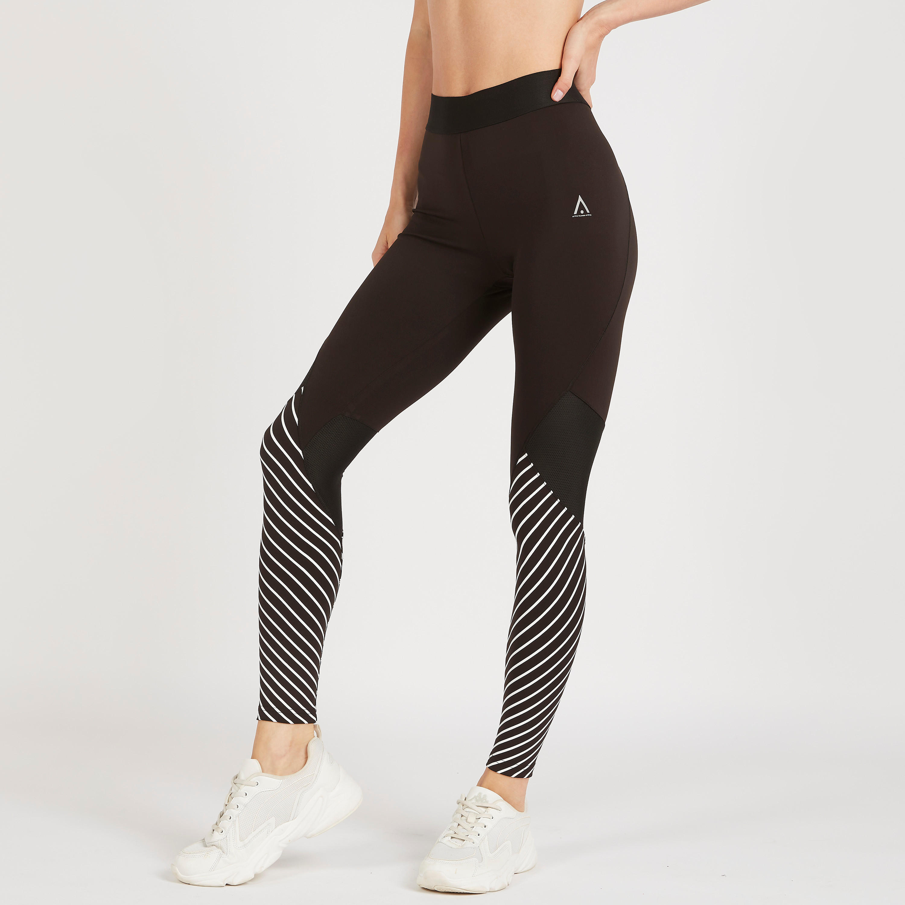 بنطلون ليقنز مقلّم بخصر مطاطي وتصاميم مغايرة-women-clothing-bottoms-leggings-image-1