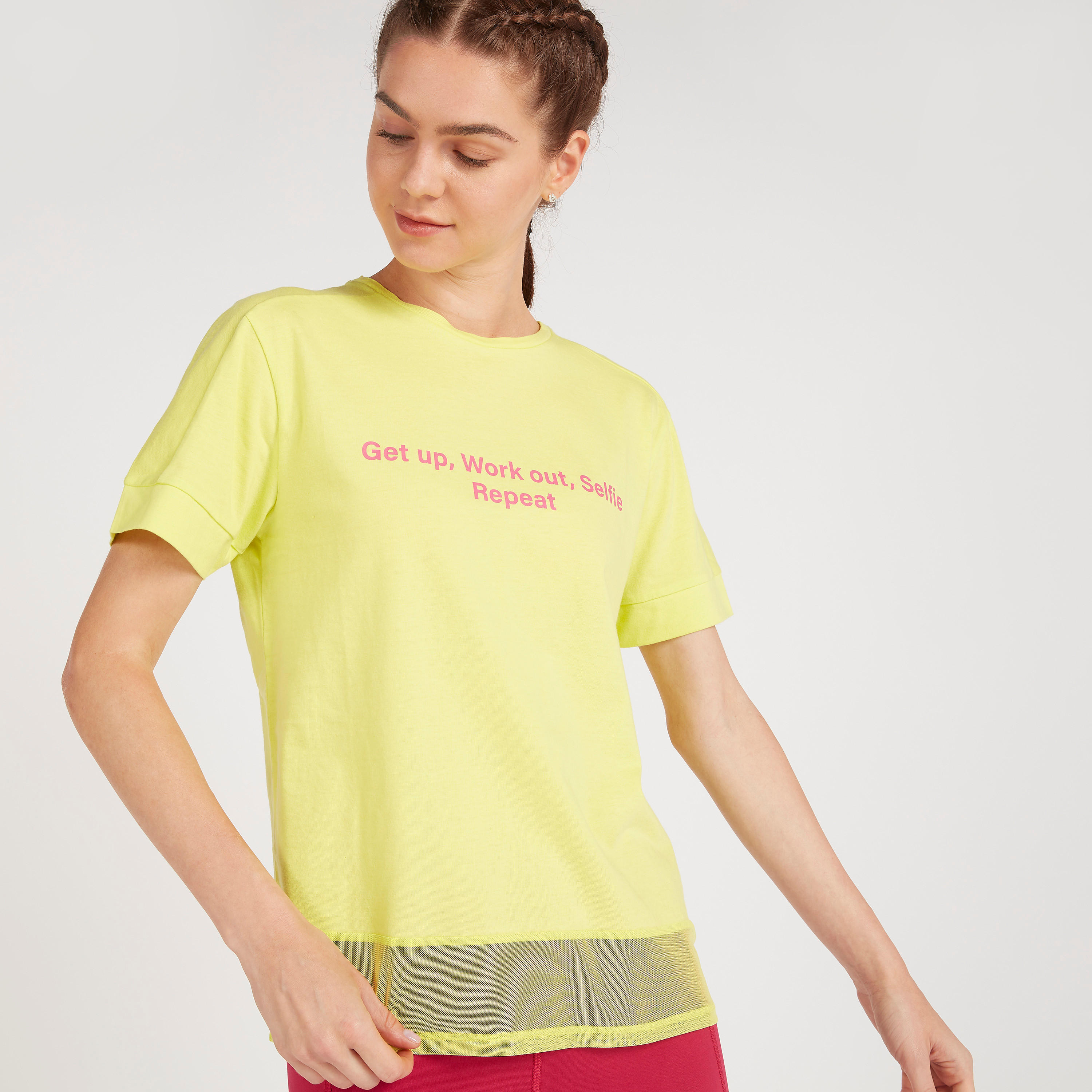 تيشيرت بأكمام قصيرة وطبعات ولوح شبكي-women-clothing-tshirts-image-7