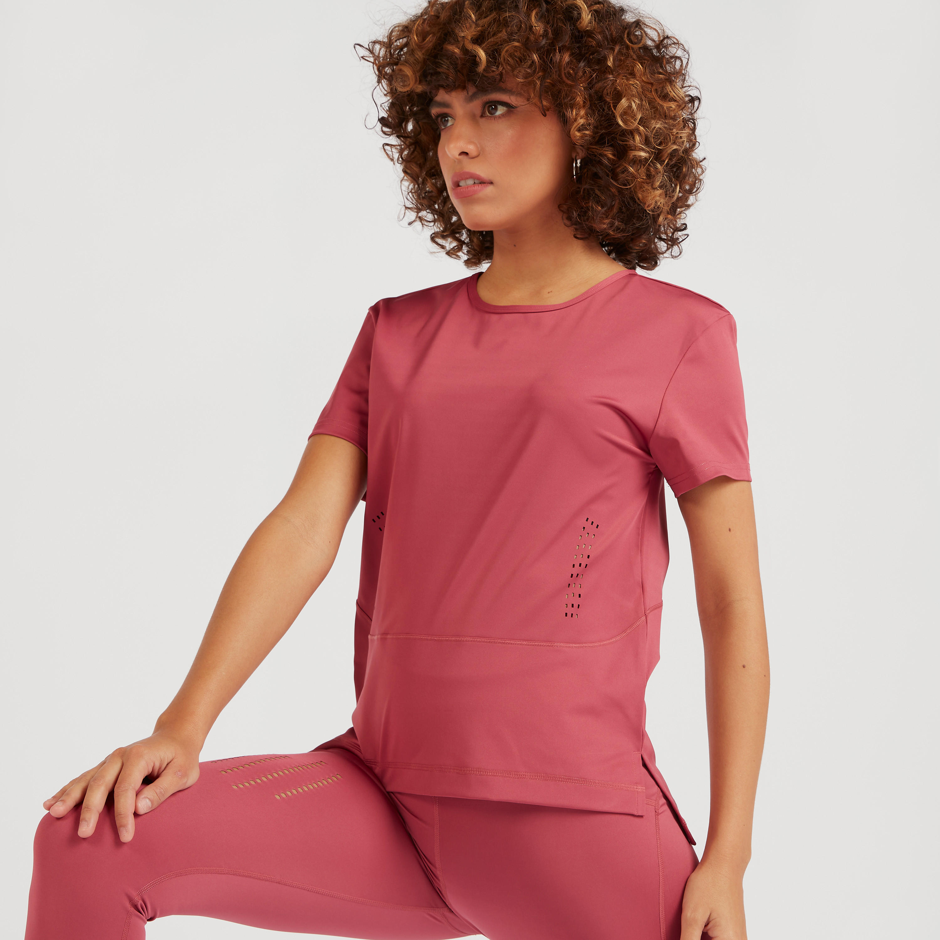 تيشيرت سادة بأكمام قصيرة-women-clothing-sportswearandactivewear-tshirtsandvests-image-7