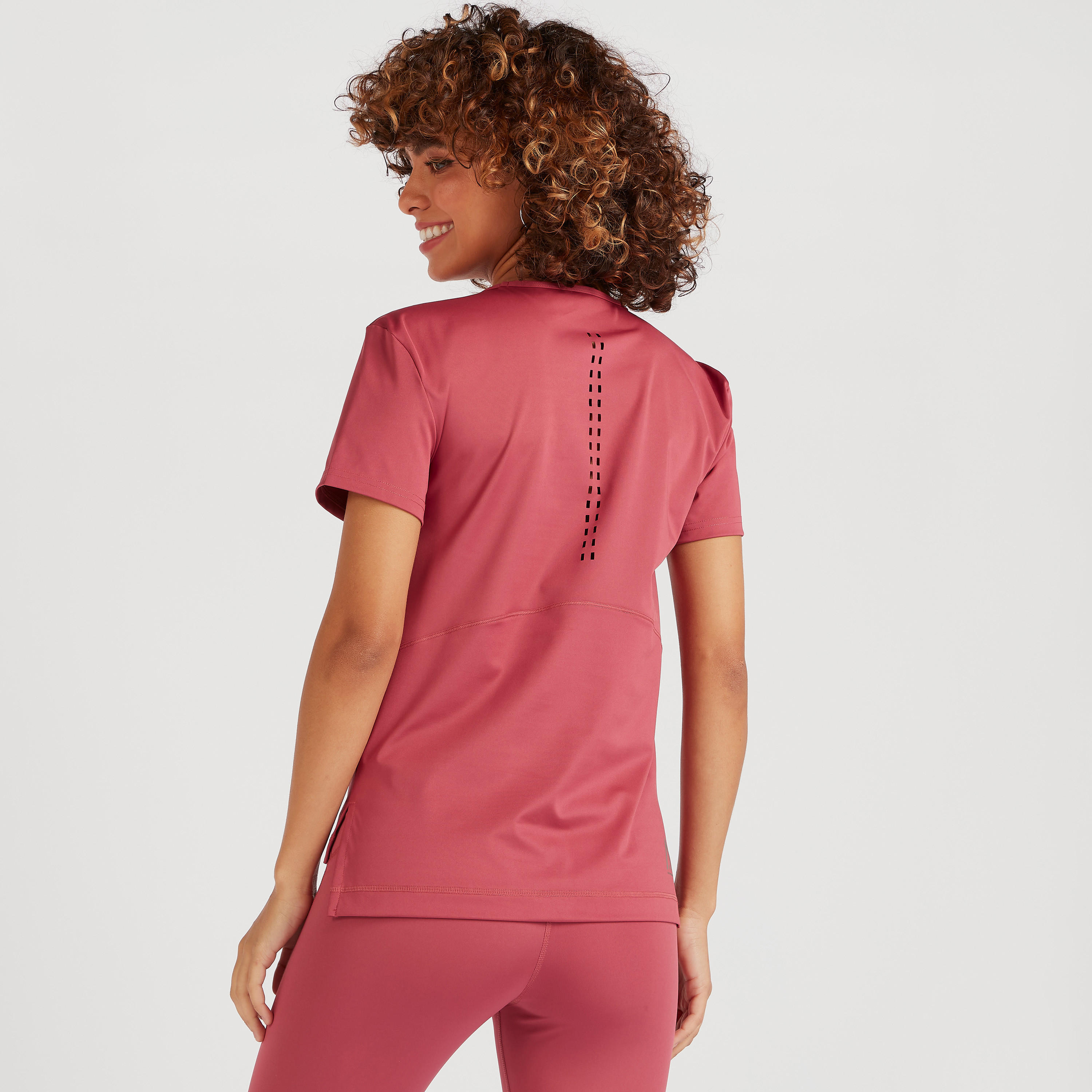 تيشيرت سادة بأكمام قصيرة-women-clothing-sportswearandactivewear-tshirtsandvests-image-4