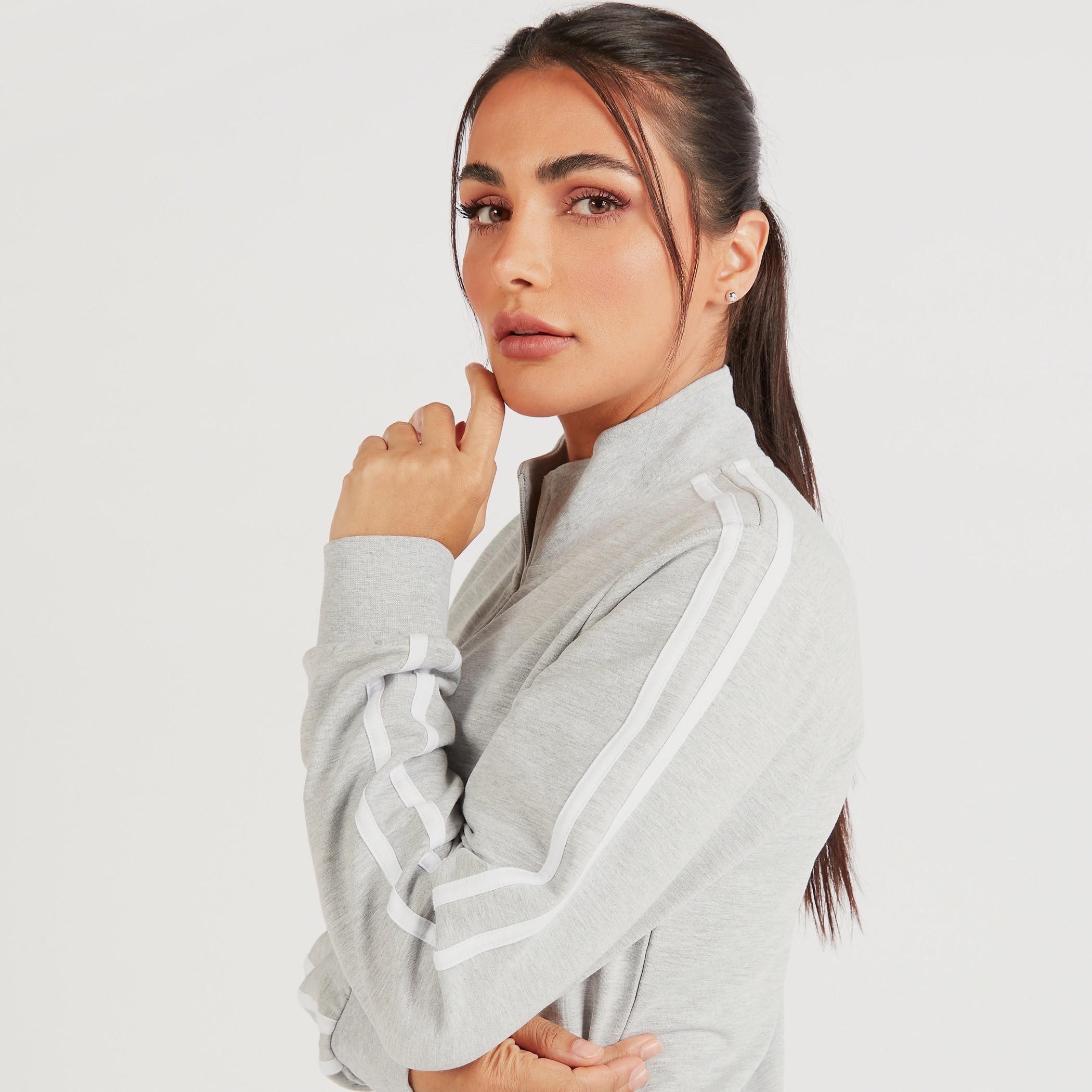 Solid Zip Through Jacket with Long Sleeves and Pockets-women-clothing-sportswearandactivewear-coatsandjackets-jackets-image-3