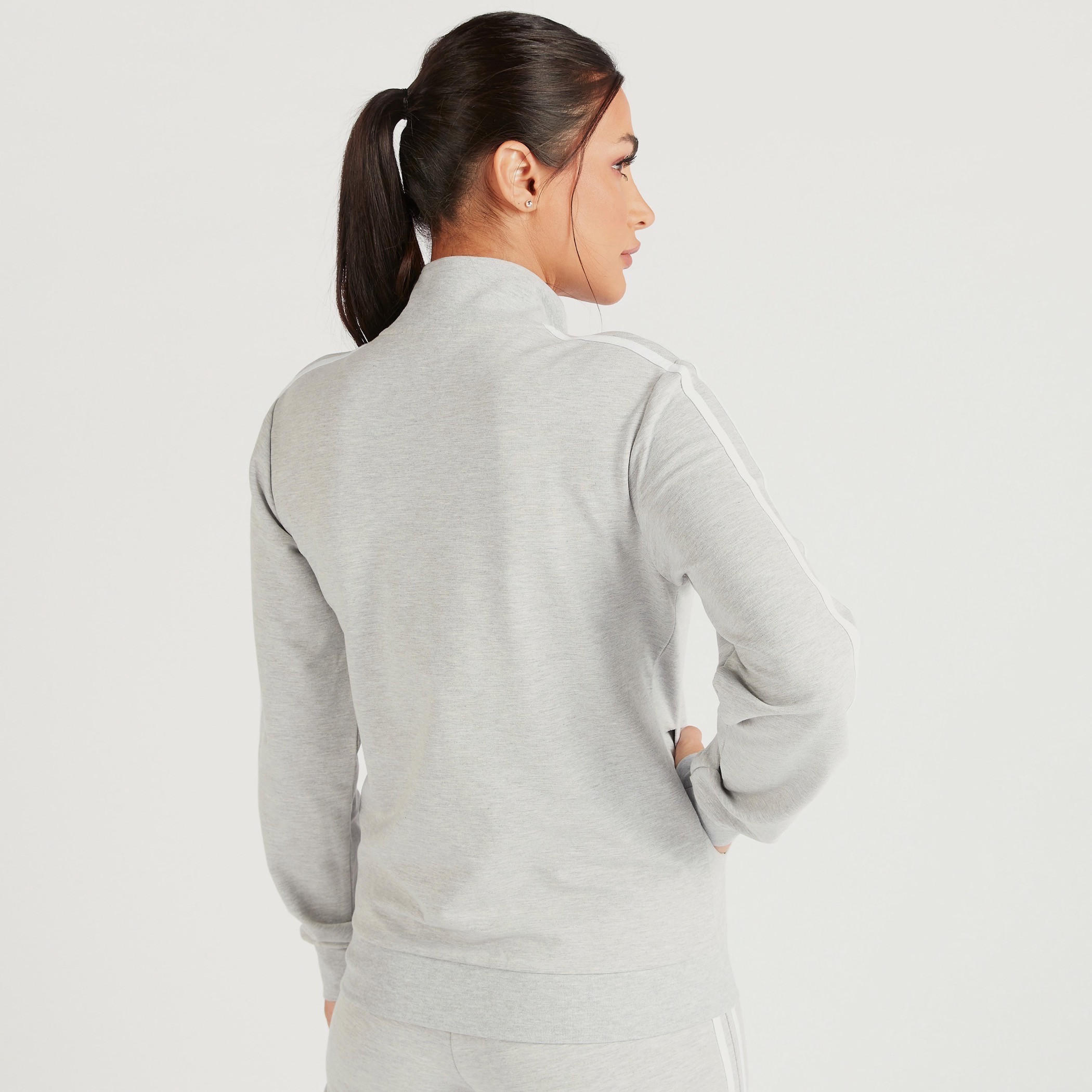 Solid Zip Through Jacket with Long Sleeves and Pockets-women-clothing-sportswearandactivewear-coatsandjackets-jackets-image-4