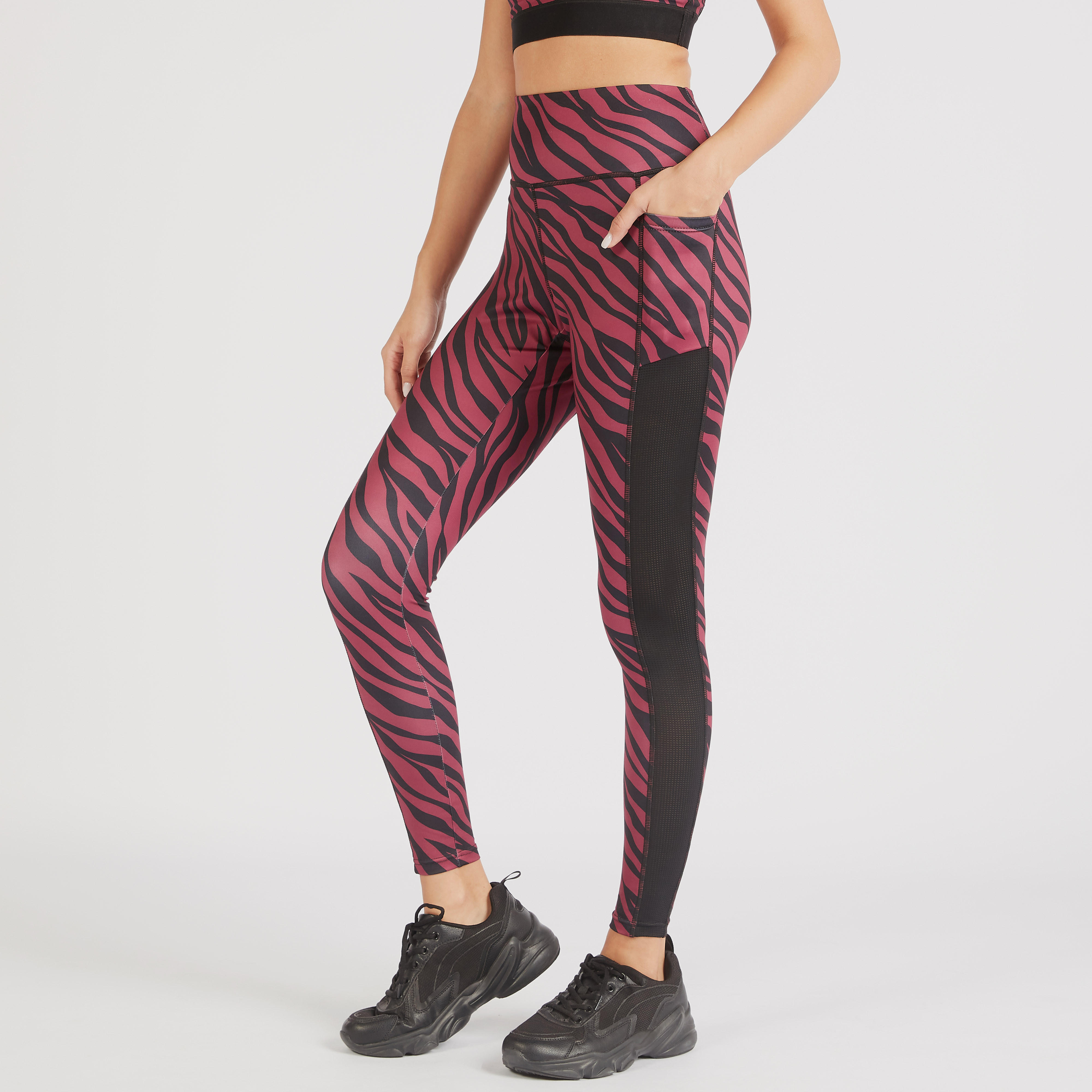 بنطلون ليقنز بخصر مطّاطي وجيوب وطبعات حيوانات-women-clothing-bottoms-leggings-image-1
