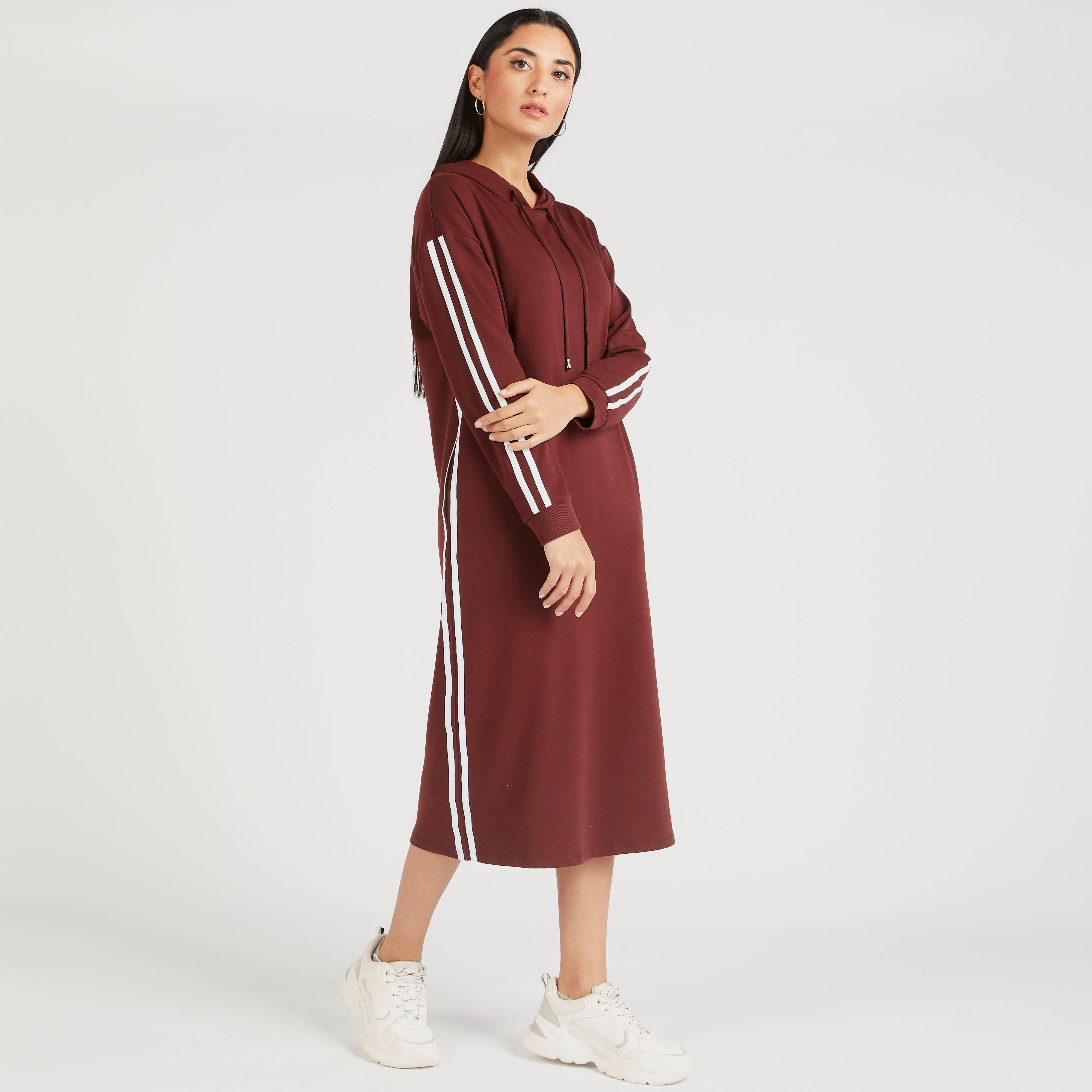 سويت شيرت بقبّعة وأكمام طويلة وطبعات-women-clothing-dresses-image-2