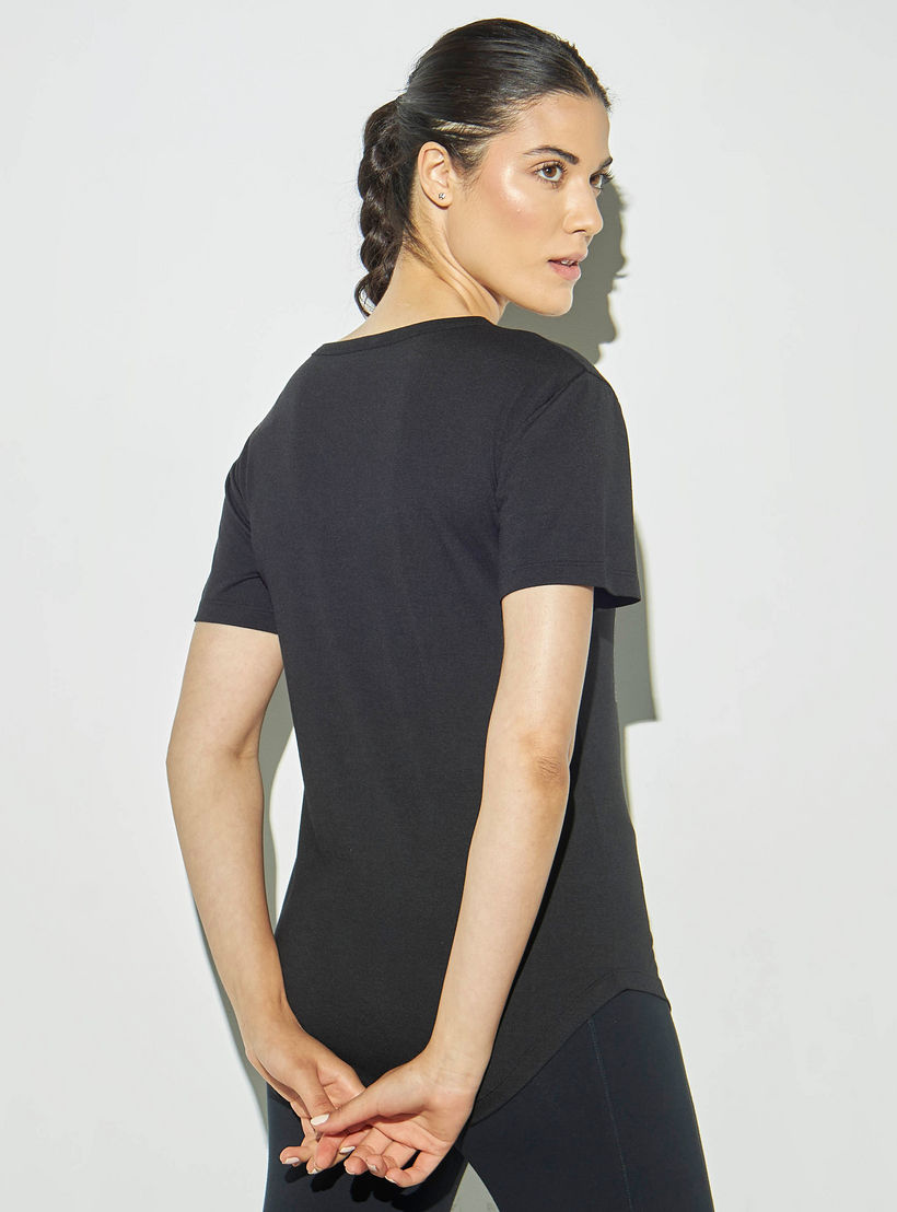 تيشيرت بياقة مستديرة وأكمام قصيرة وطبعات-women-clothing-sportswearandactivewear-tshirtsandvests-image-3