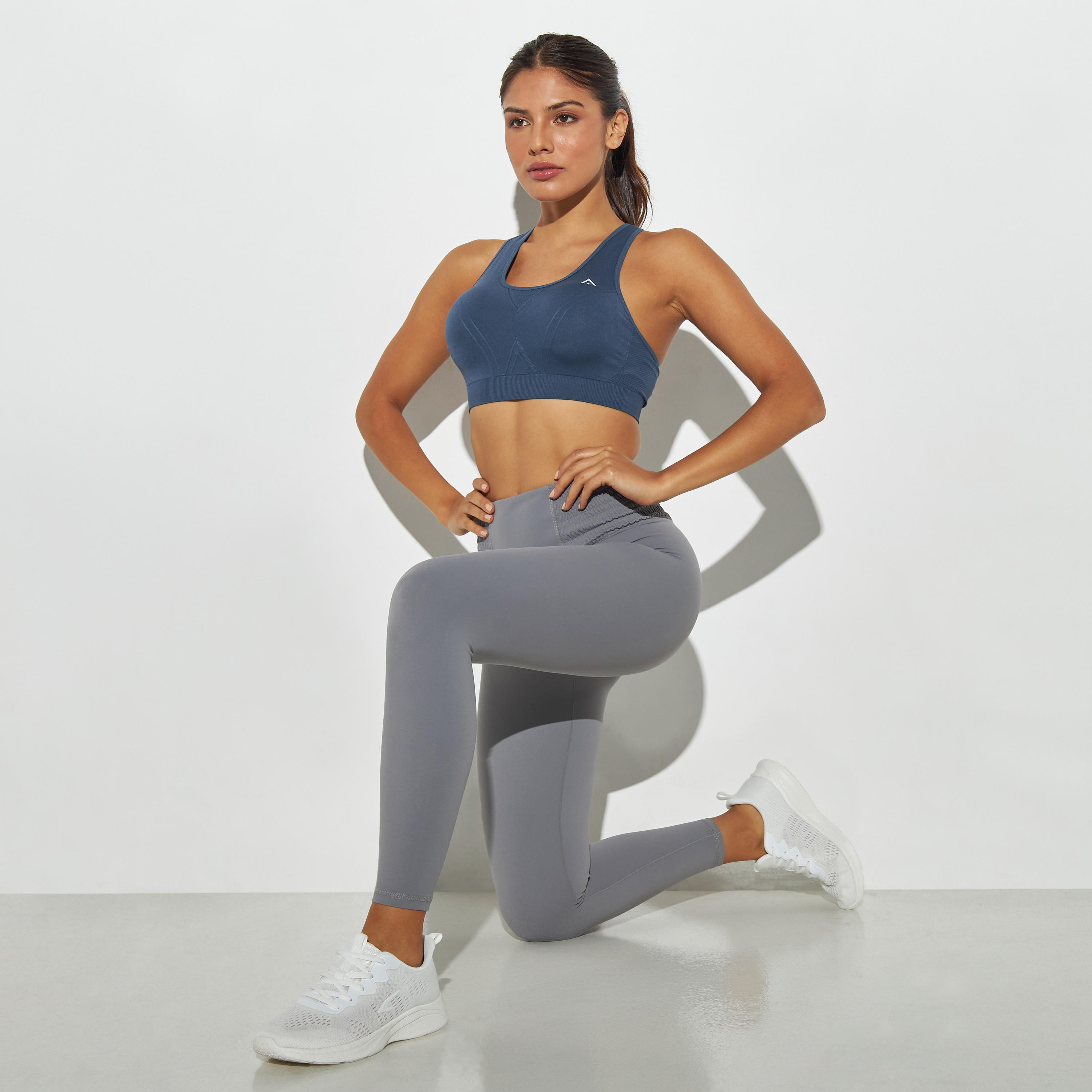 Textured Seamless Sports Bra with Racerback-women-clothing-lingerie-bras-image-2