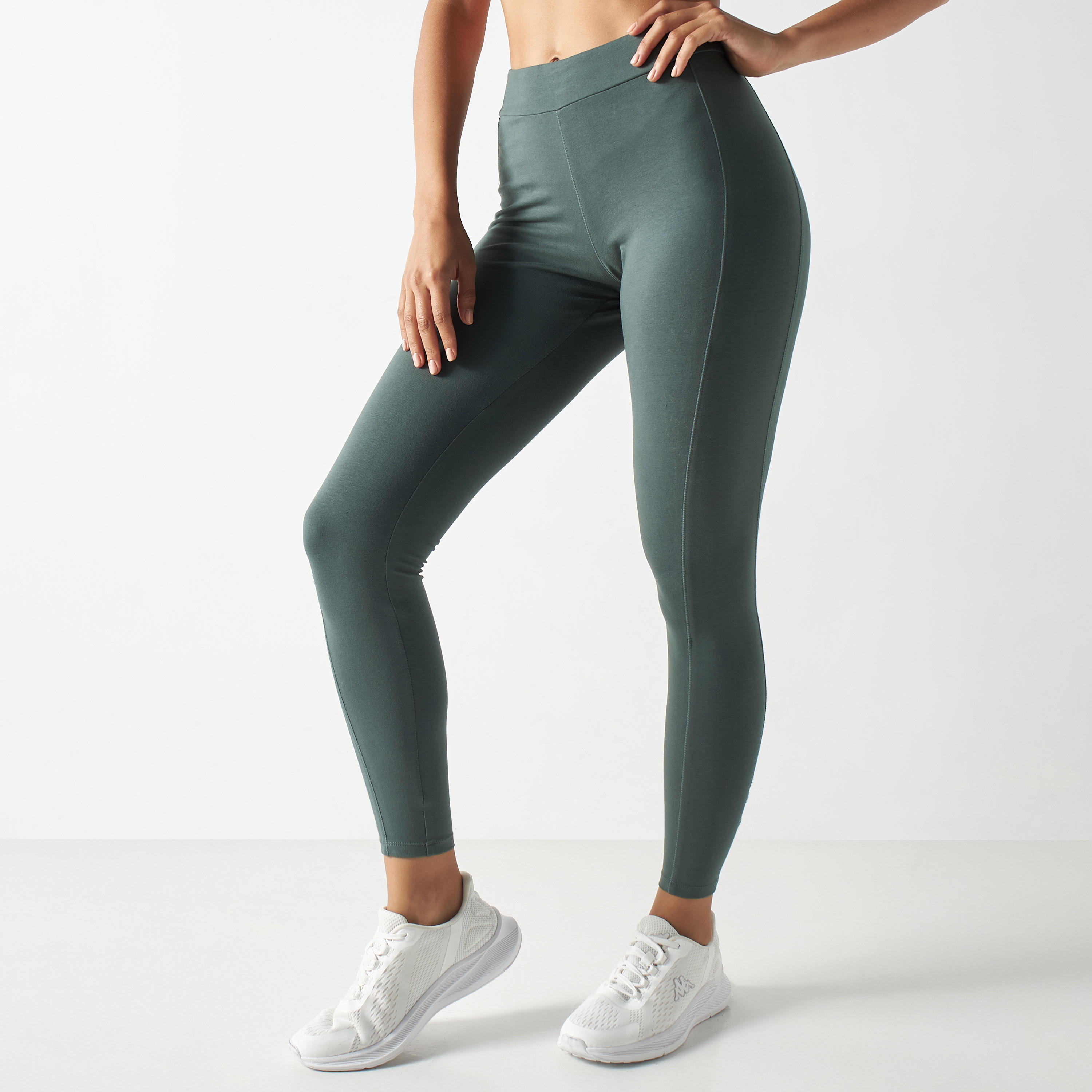 بنطلون ليقنز سادة بحزام خصر مطّاطي-women-clothing-bottoms-leggings-image-4