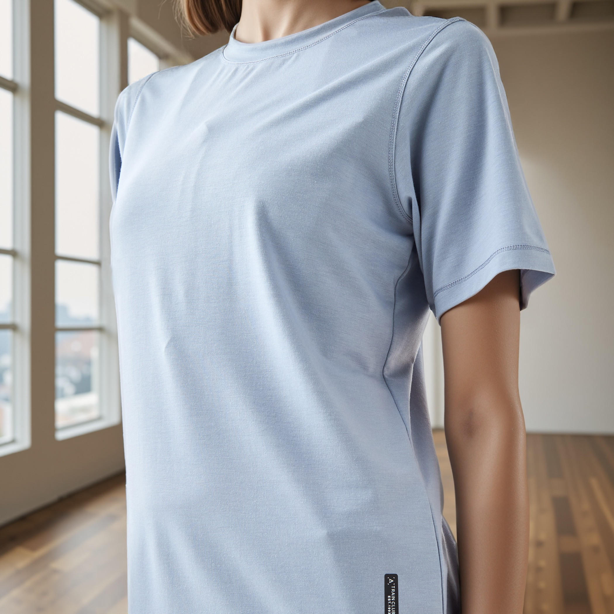 Seamless Crew Neck T-shirt with Short Sleeves-women-clothing-tshirts-image-4