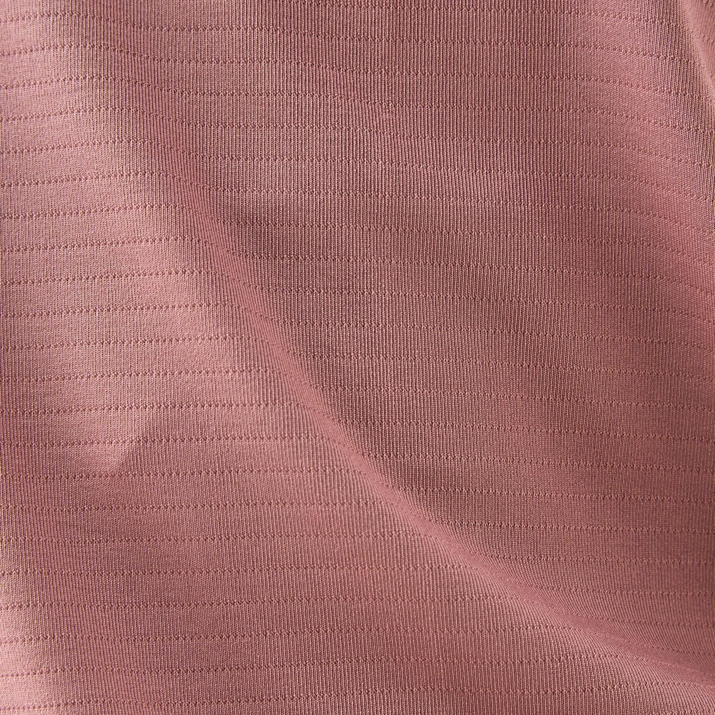 تيشيرت بقصة عادية وظهر ريسر-women-clothing-tshirts-image-1