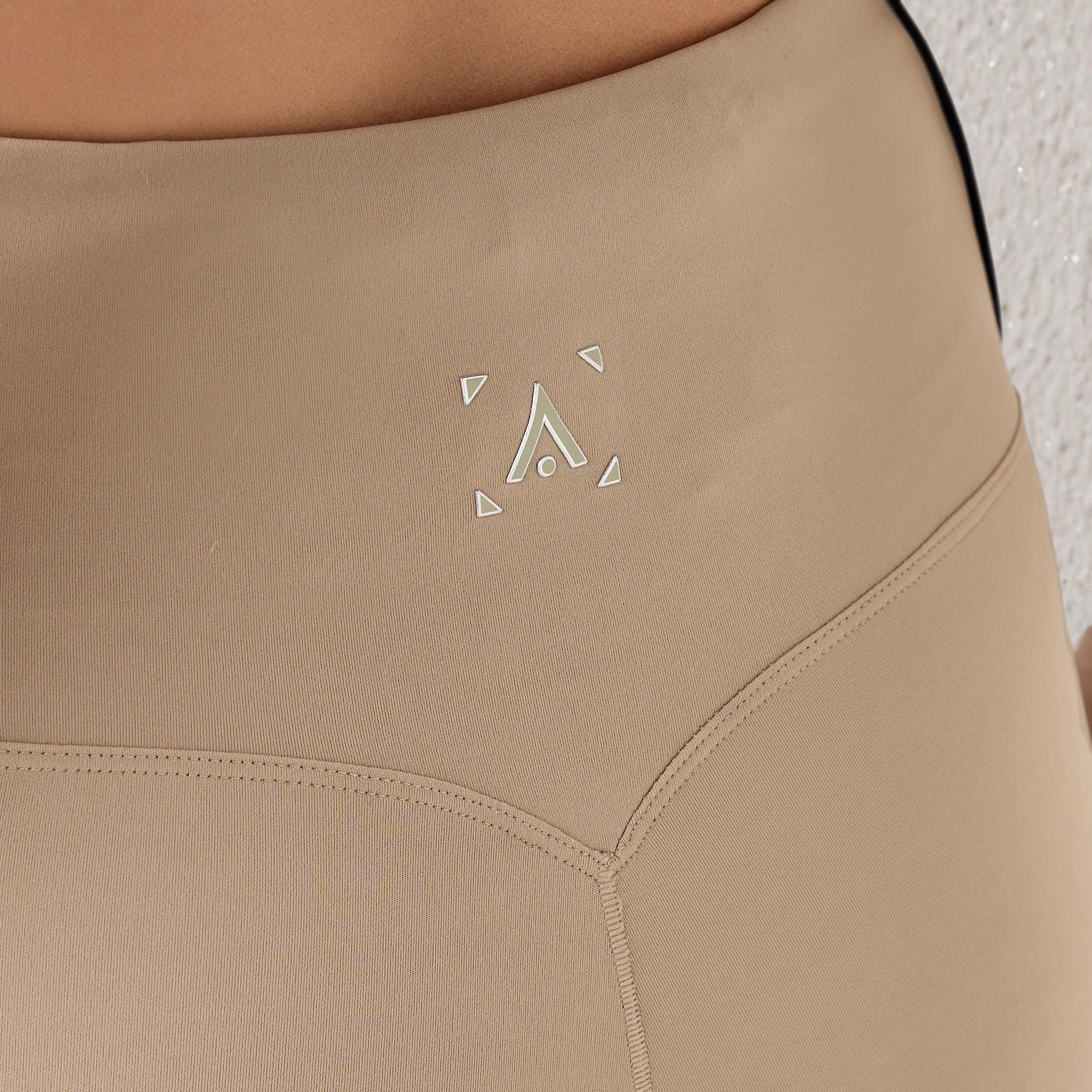 بنطلون ليقنز بتحديد بلون متباين-sports-women-clothing-activewearleggings-image-5