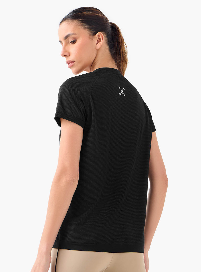 تيشيرت دون خياطة بأكمام مغايرة-women-clothing-tshirts-image-3