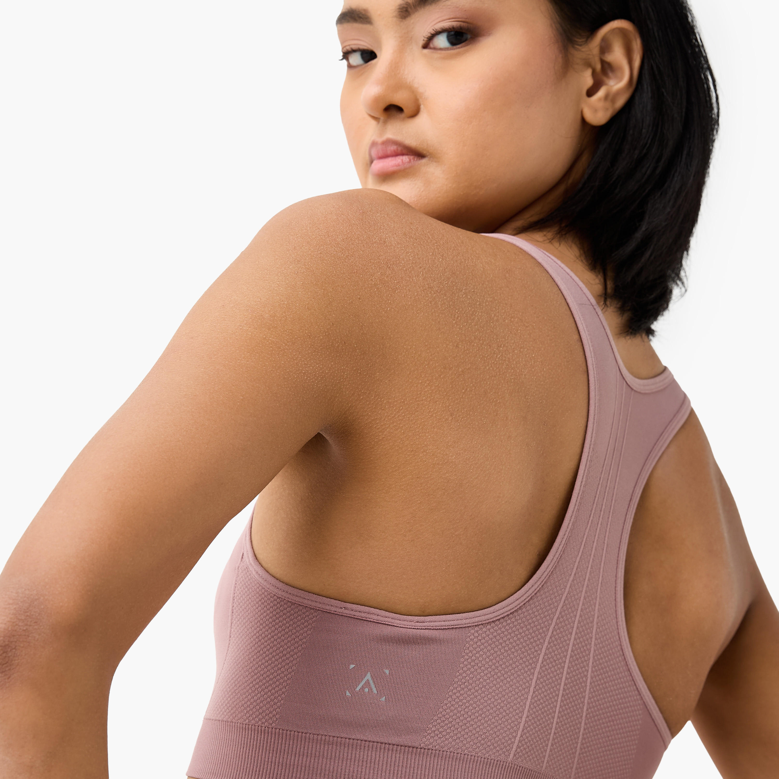 صدرية رياضية بارزة الملمس بظهر متقاطع وياقة عميقة وحشوات قابلة للإزالة-women-clothing-lingerie-bras-image-4