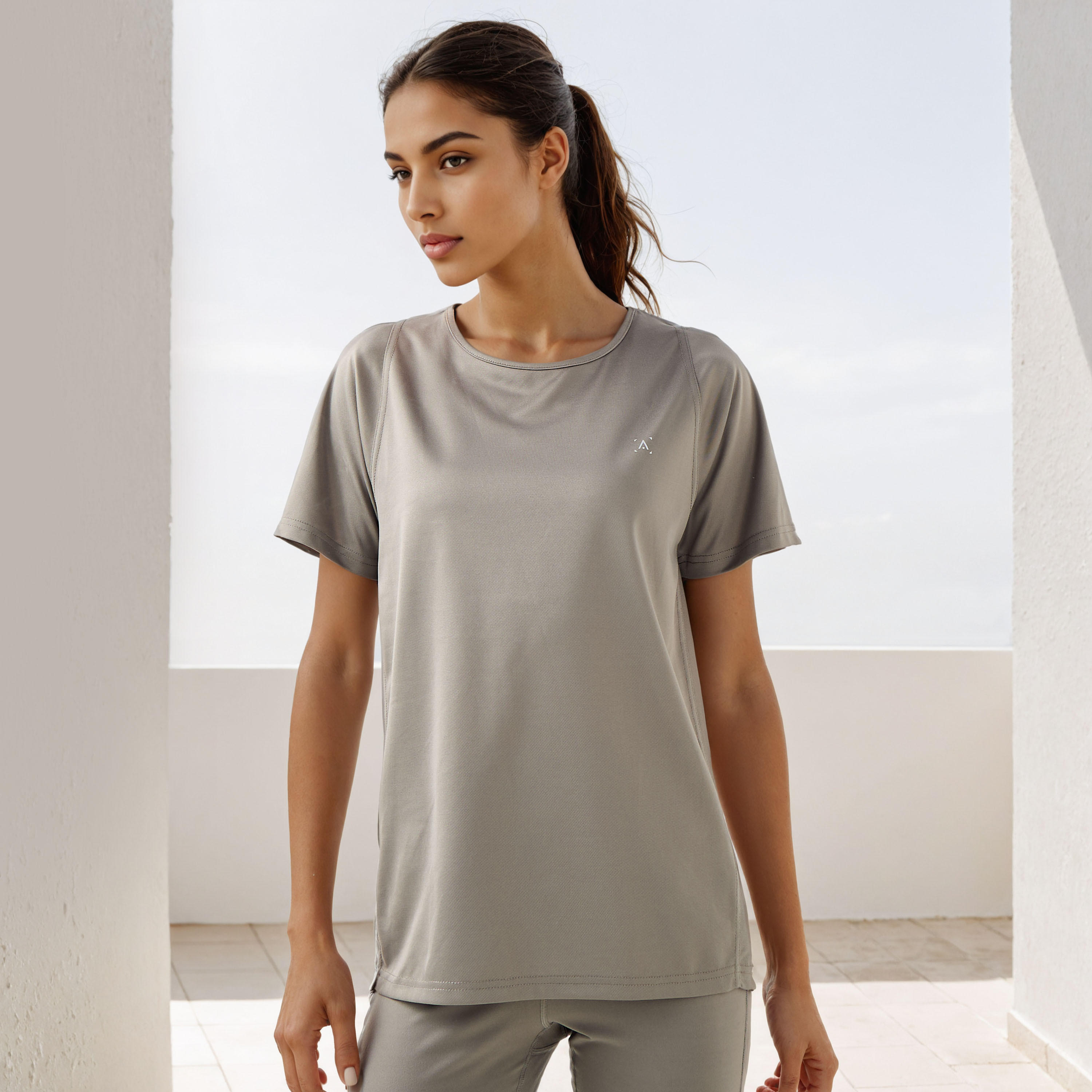 Regular Fit Crew Neck T-shirt with Short Sleeves-women-clothing-tshirts-image-1