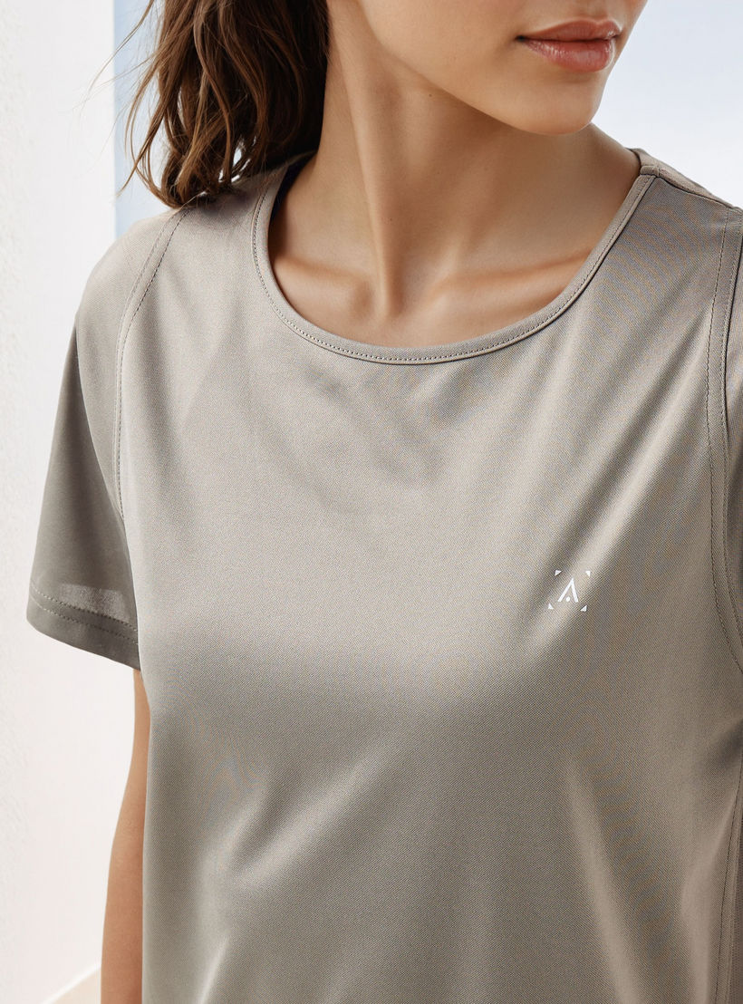 Regular Fit Crew Neck T-shirt with Short Sleeves-women-clothing-tshirts-image-4
