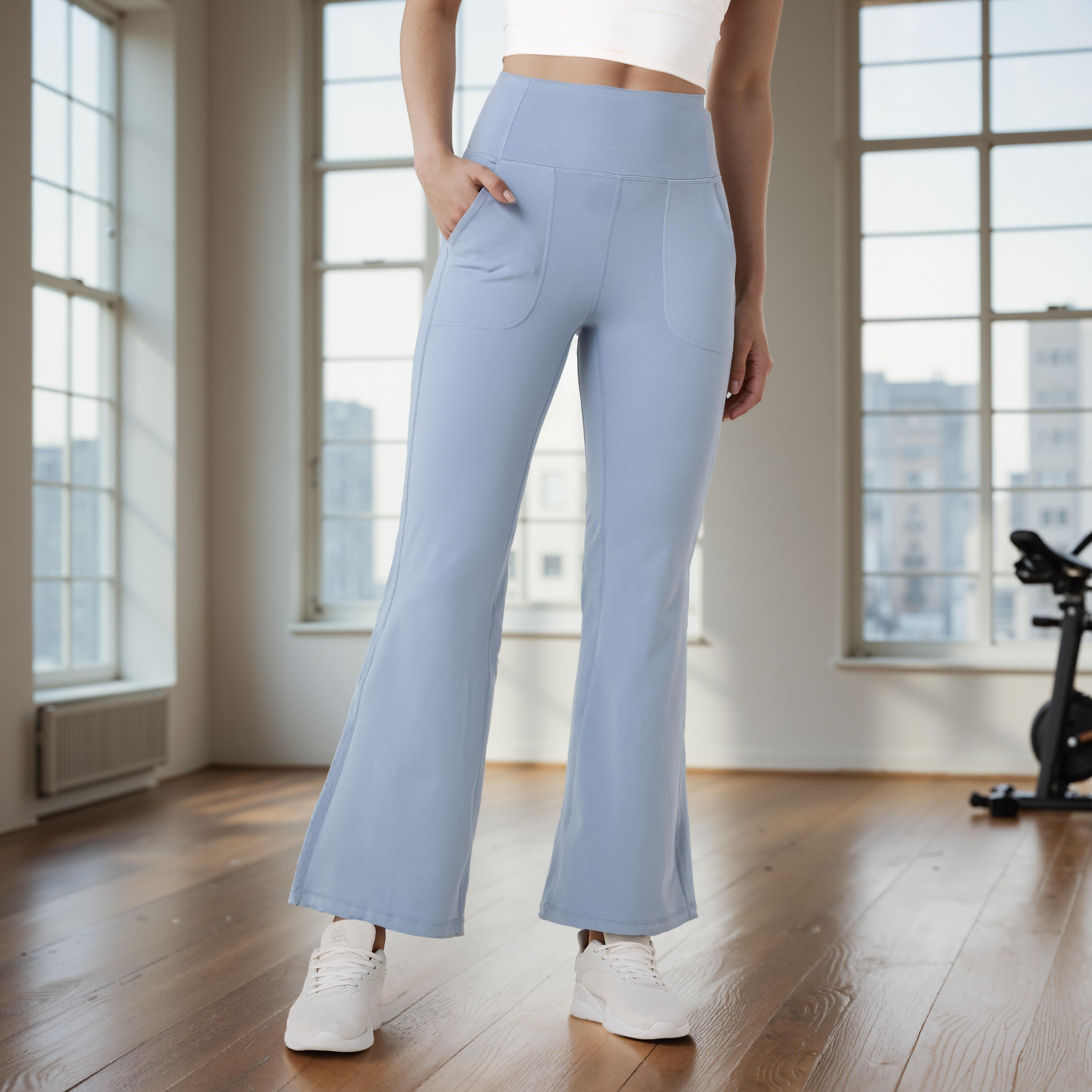 بنطلون واسع الساقين بخصر مطاطي وجيوب-sports-women-clothing-activewearleggings-image-1