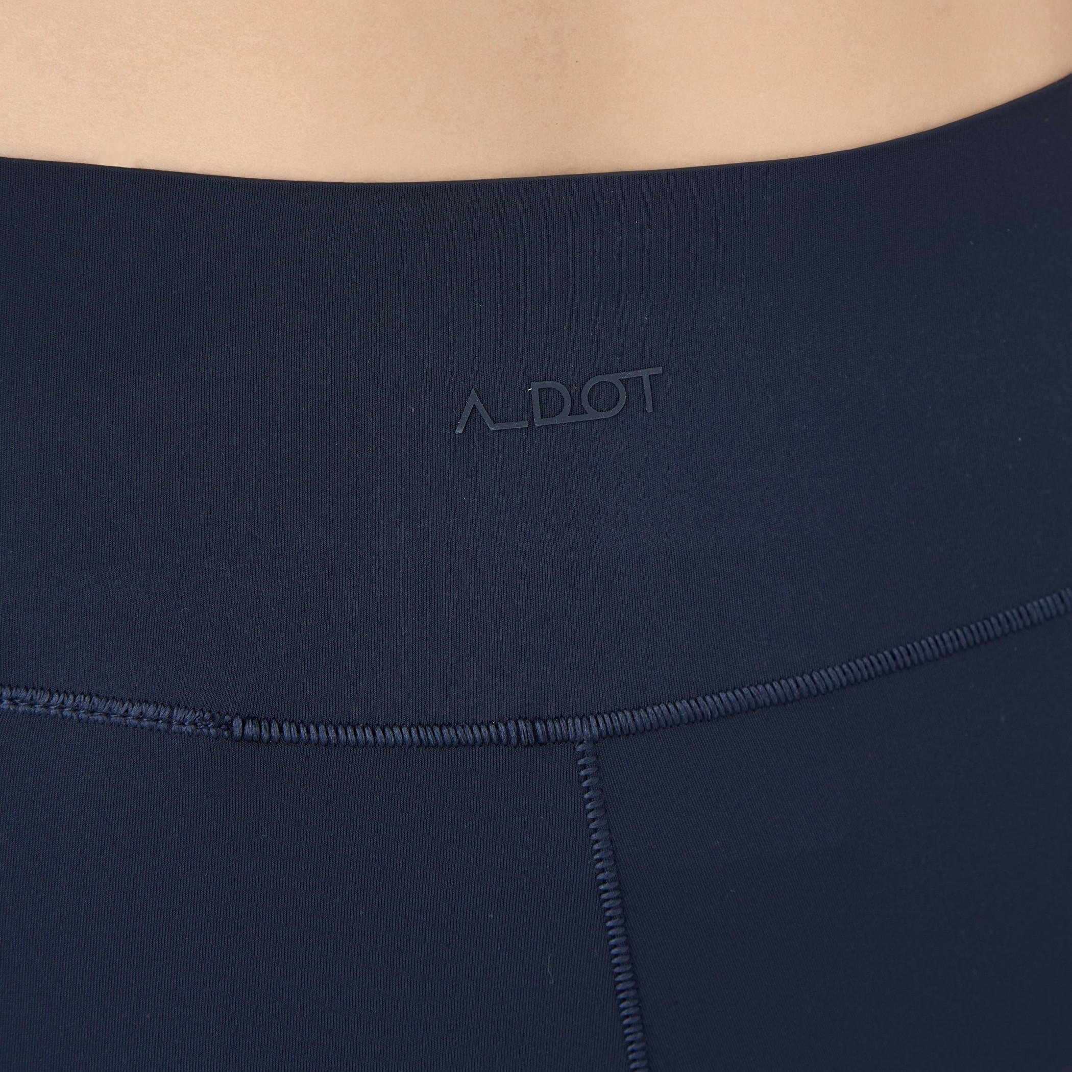 بنطلون ليقنز بقوالب ملونة-sports-women-clothing-activewearleggings-image-4