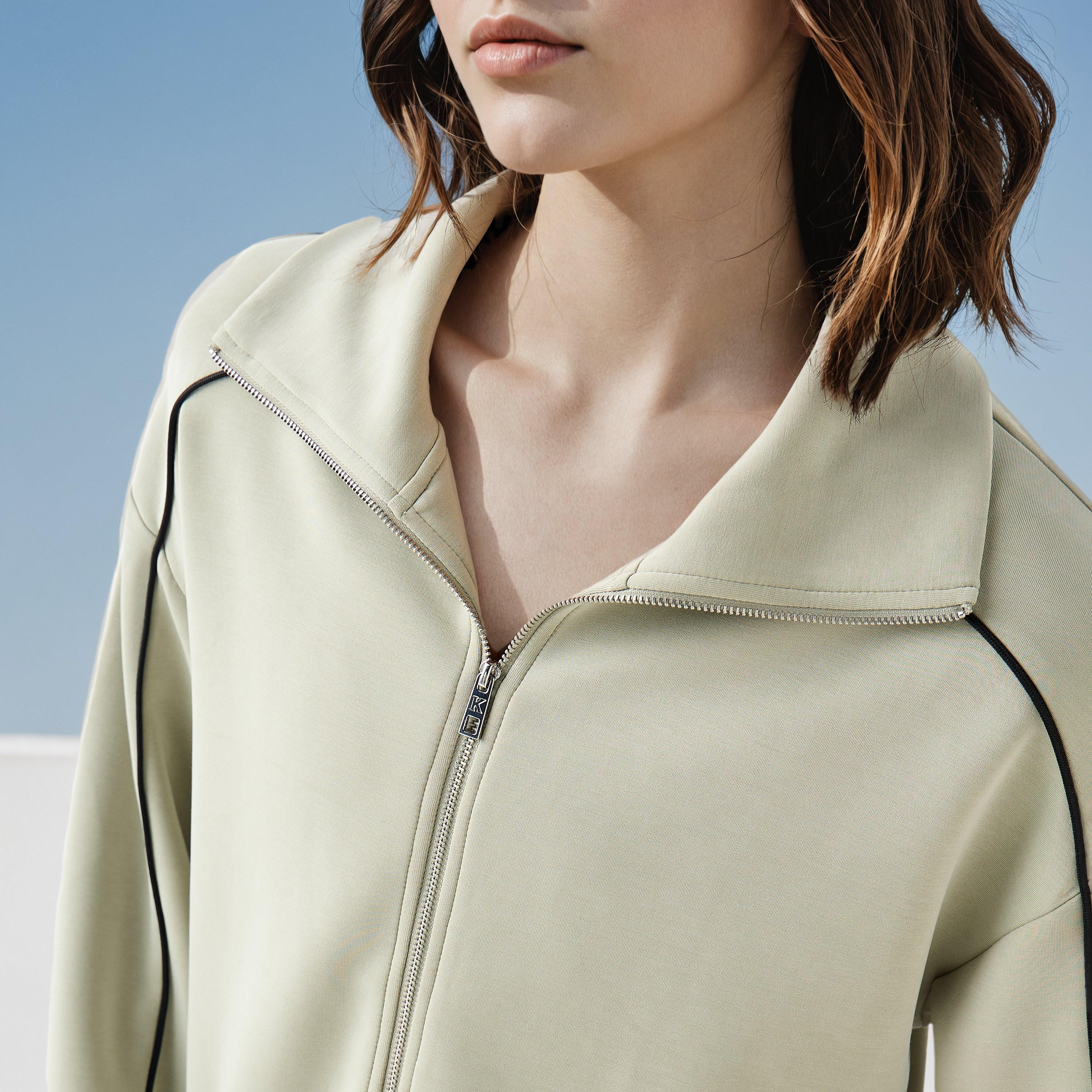 جاكيت بسحاب إغلاق وخيوط بارزة من كابا-women-clothing-sportswearandactivewear-coatsandjackets-jackets-image-2
