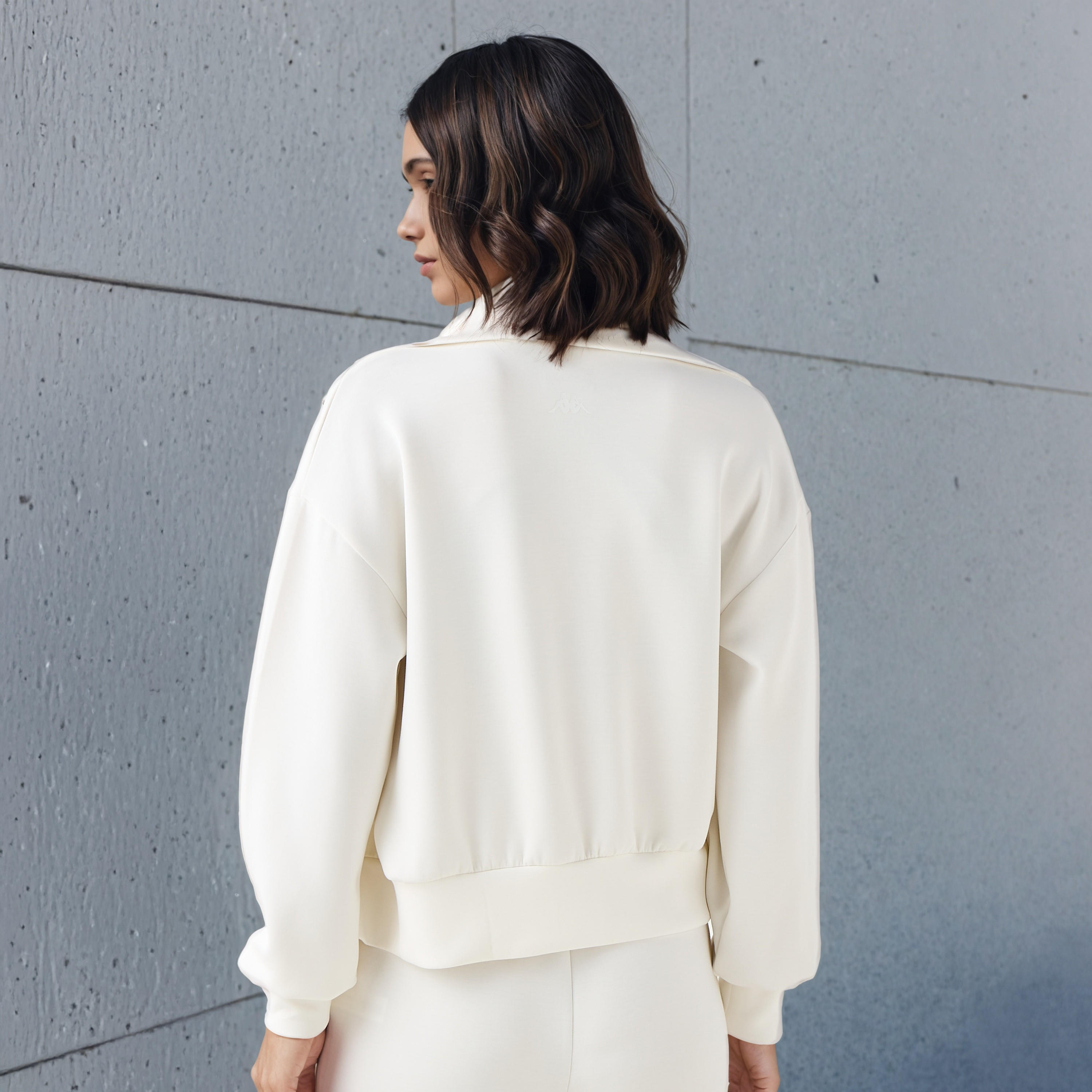 Kappa Piping Detail Zip Through Jacket-women-clothing-sportswearandactivewear-coatsandjackets-jackets-image-3