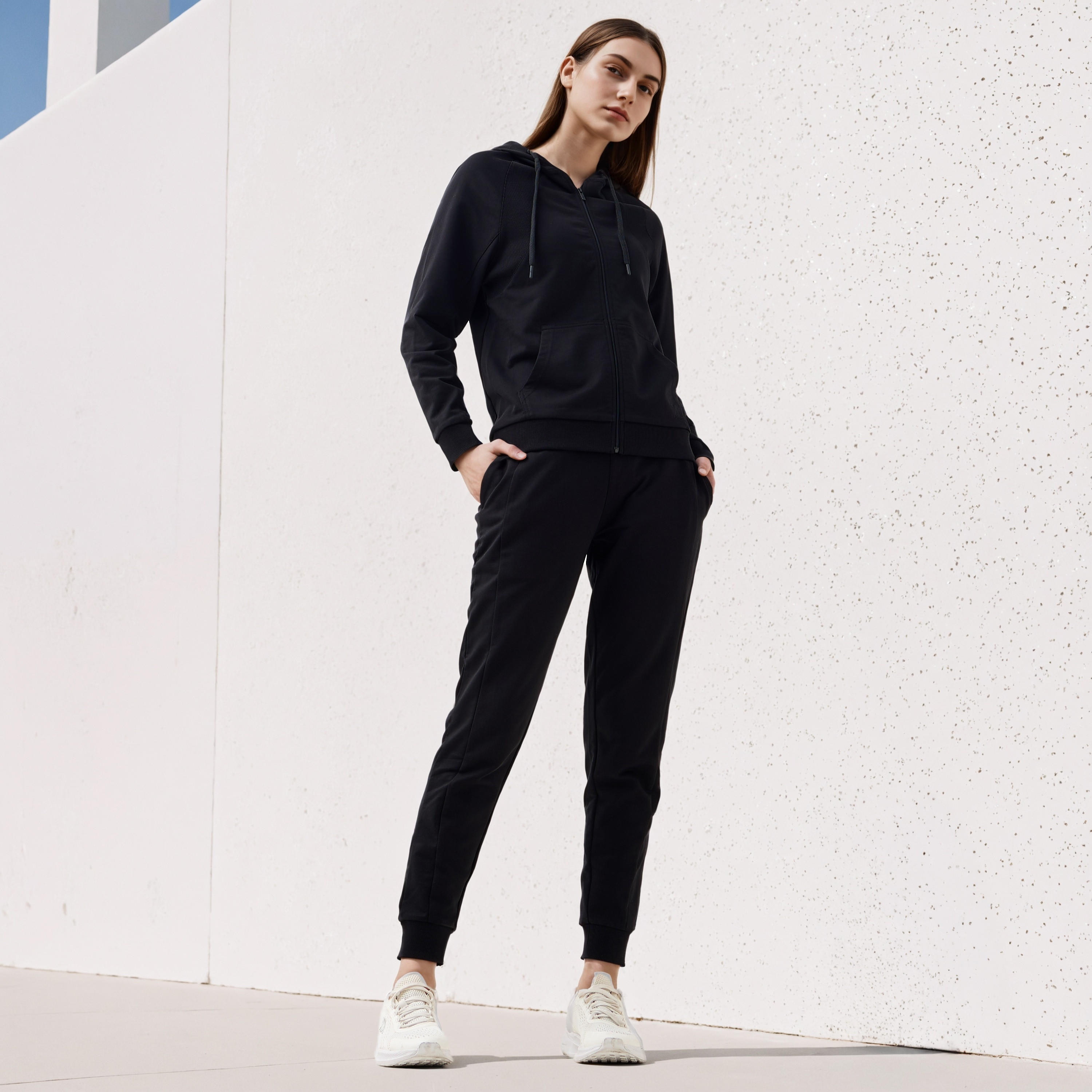جاكيت بقبعة وسحاب إغلاق-women-clothing-sportswearandactivewear-coatsandjackets-jackets-image-4