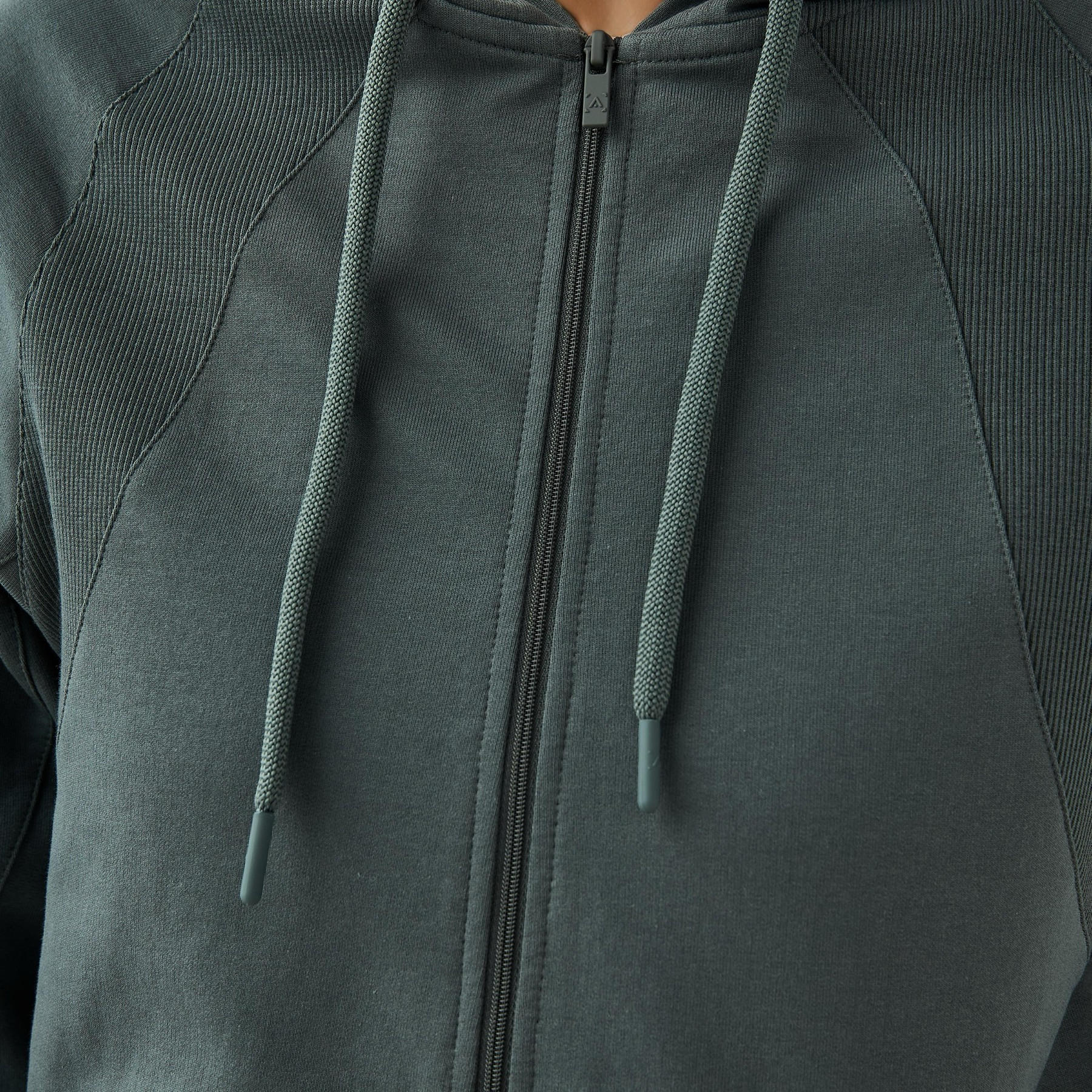 هودي بسحاب وقصة عادية للنساء-women-clothing-sportswearandactivewear-hoodiesandsweatshirts-image-3