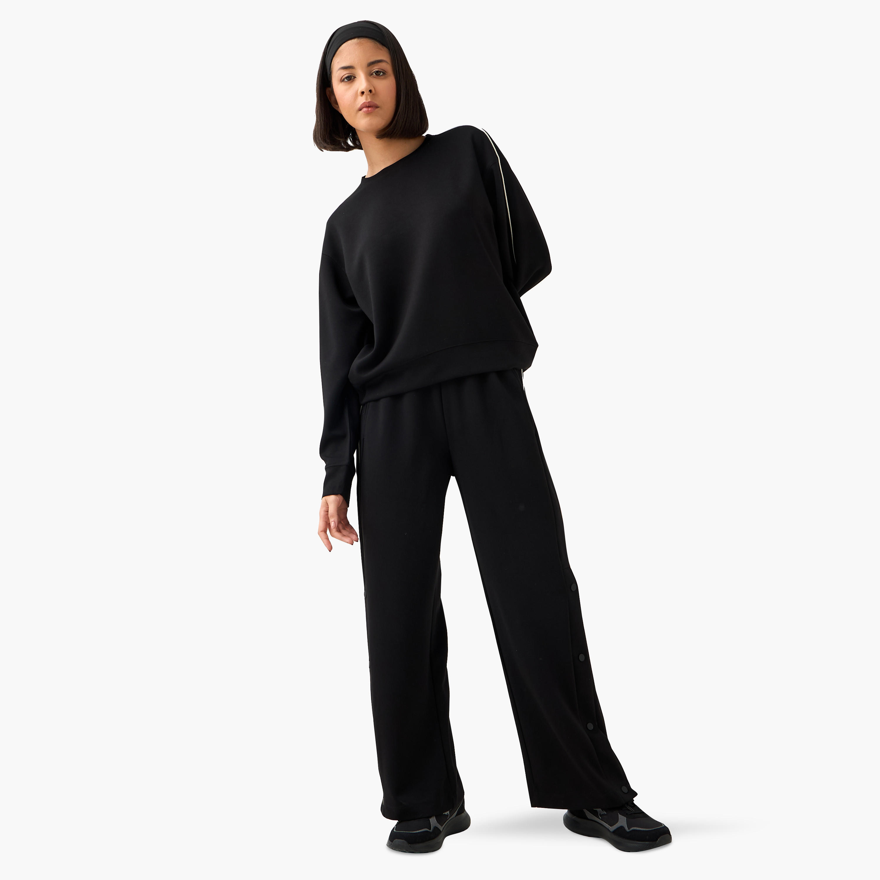 Women Contrast Piping Sweatshirt-women-clothing-coordsets-image-2