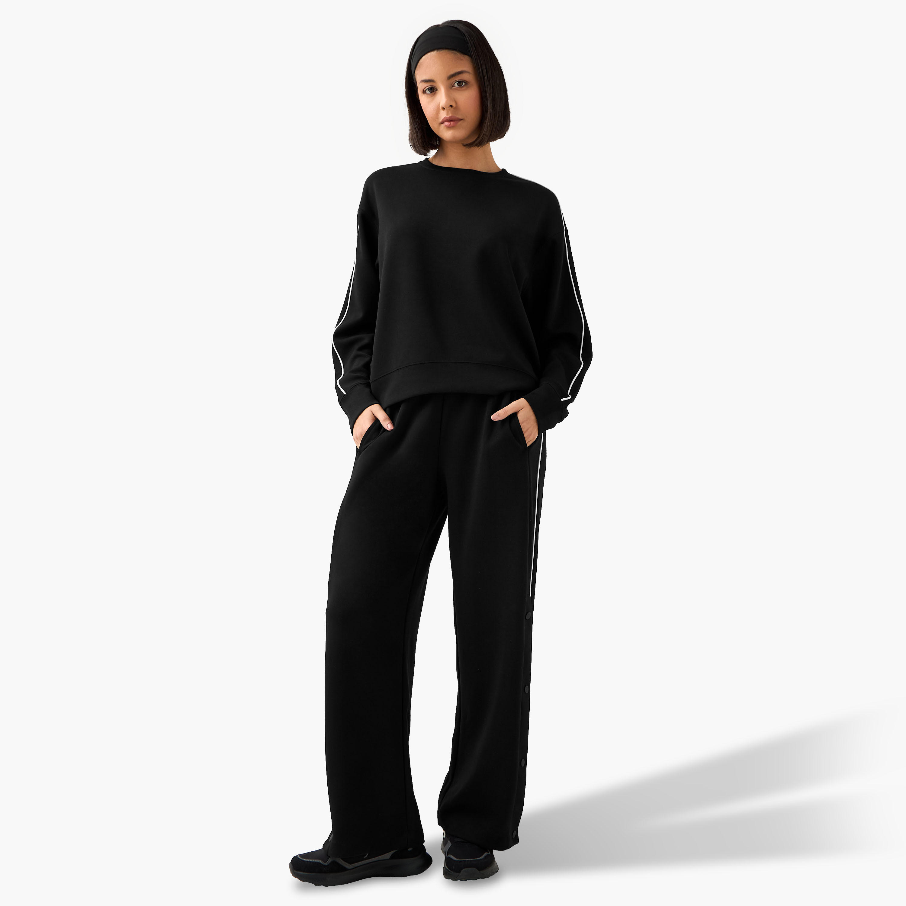 بنطلون رياضي بقصة عادية وتفاصيل زر للنساء-women-clothing-sportswearandactivewear-bottoms-joggersandtrackpants-image-2