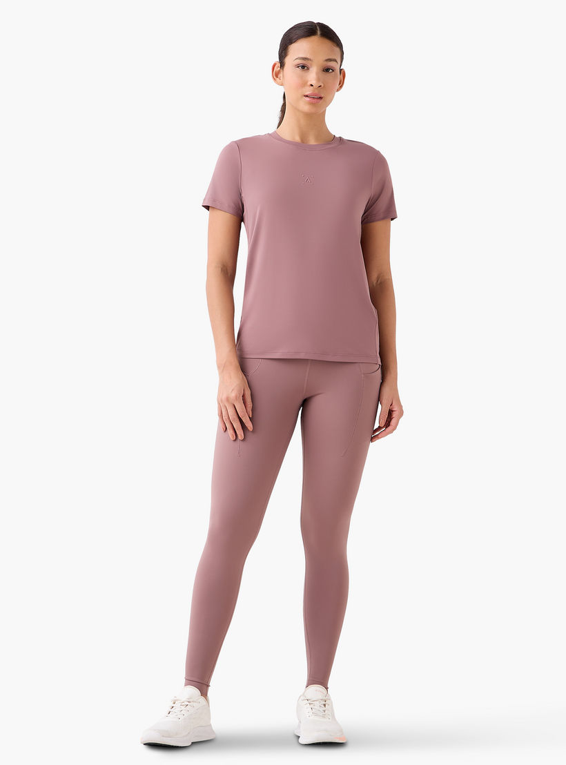 تيشيرت رياضي للنساء-women-clothing-tshirts-image-4