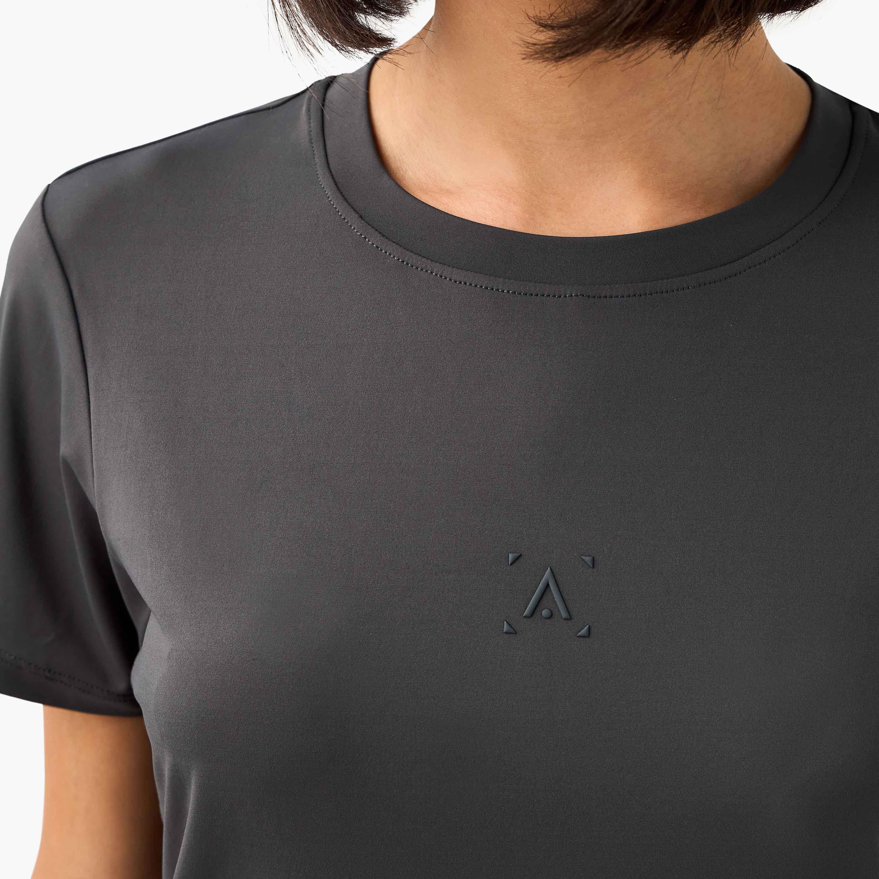 تيشيرت رياضي للنساء-women-clothing-tshirts-image-1