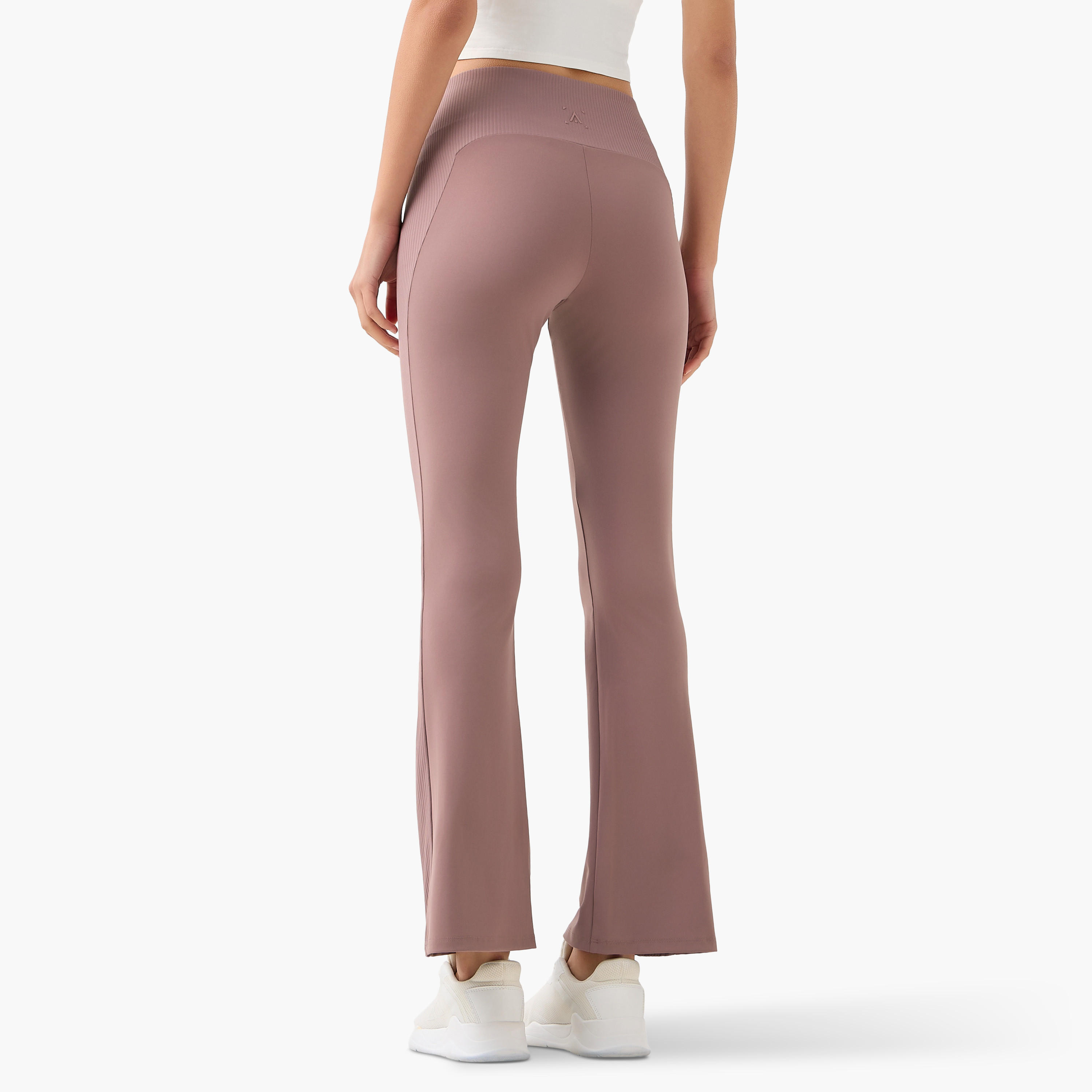 بنطلون ليقنز بحواف واسعة ولوح مضلع-women-clothing-bottoms-leggings-image-3