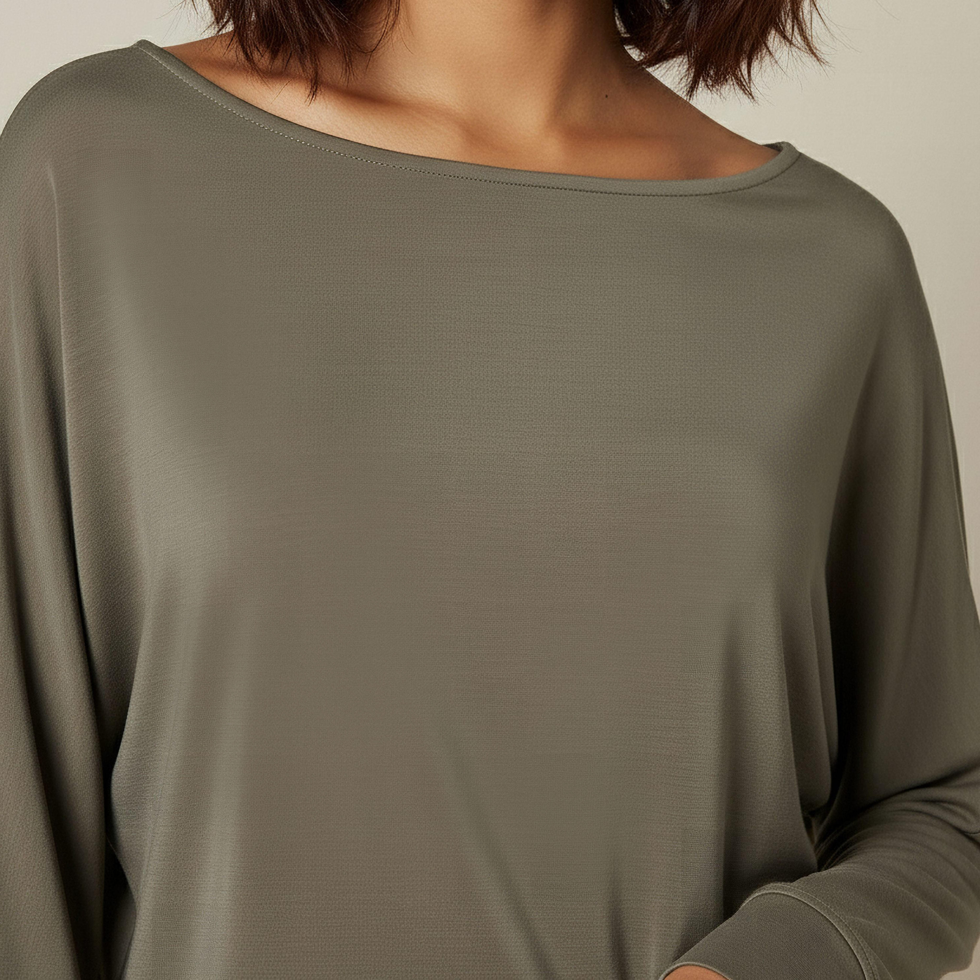 Women Relaxed Fit Boat Neck Sweatshirt-women-clothing-sportswearandactivewear-hoodiesandsweatshirts-image-4