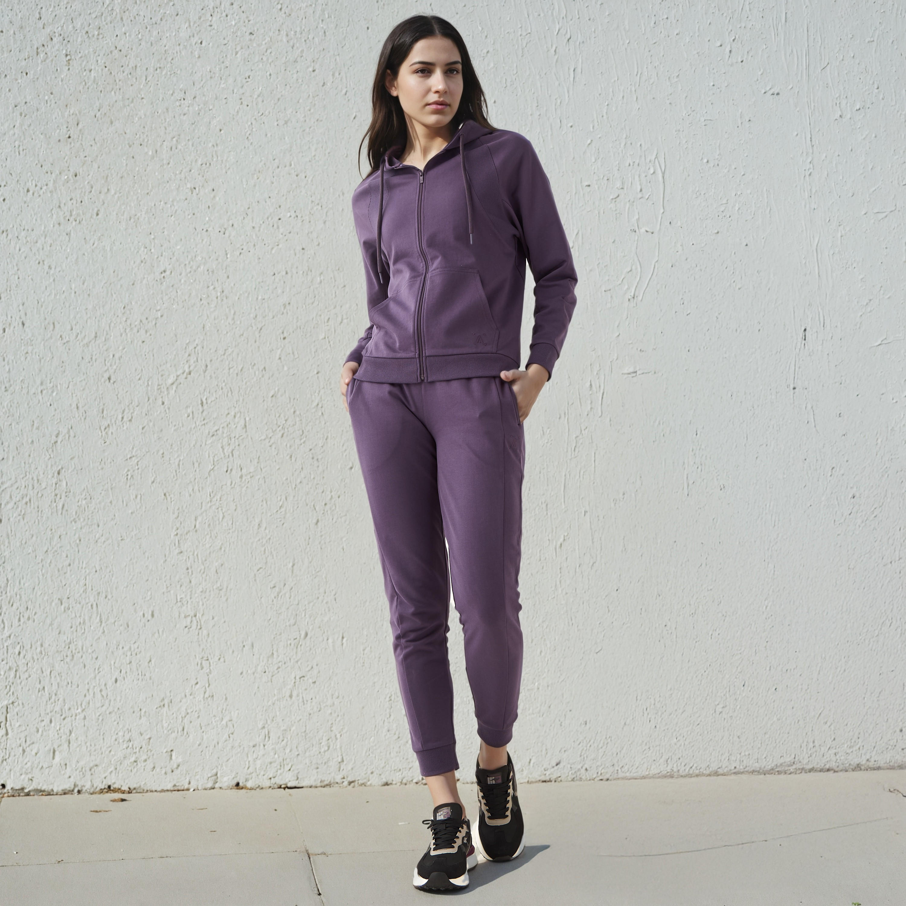 Women Regular Fit Joggers-women-clothing-bottoms-joggers-image-2