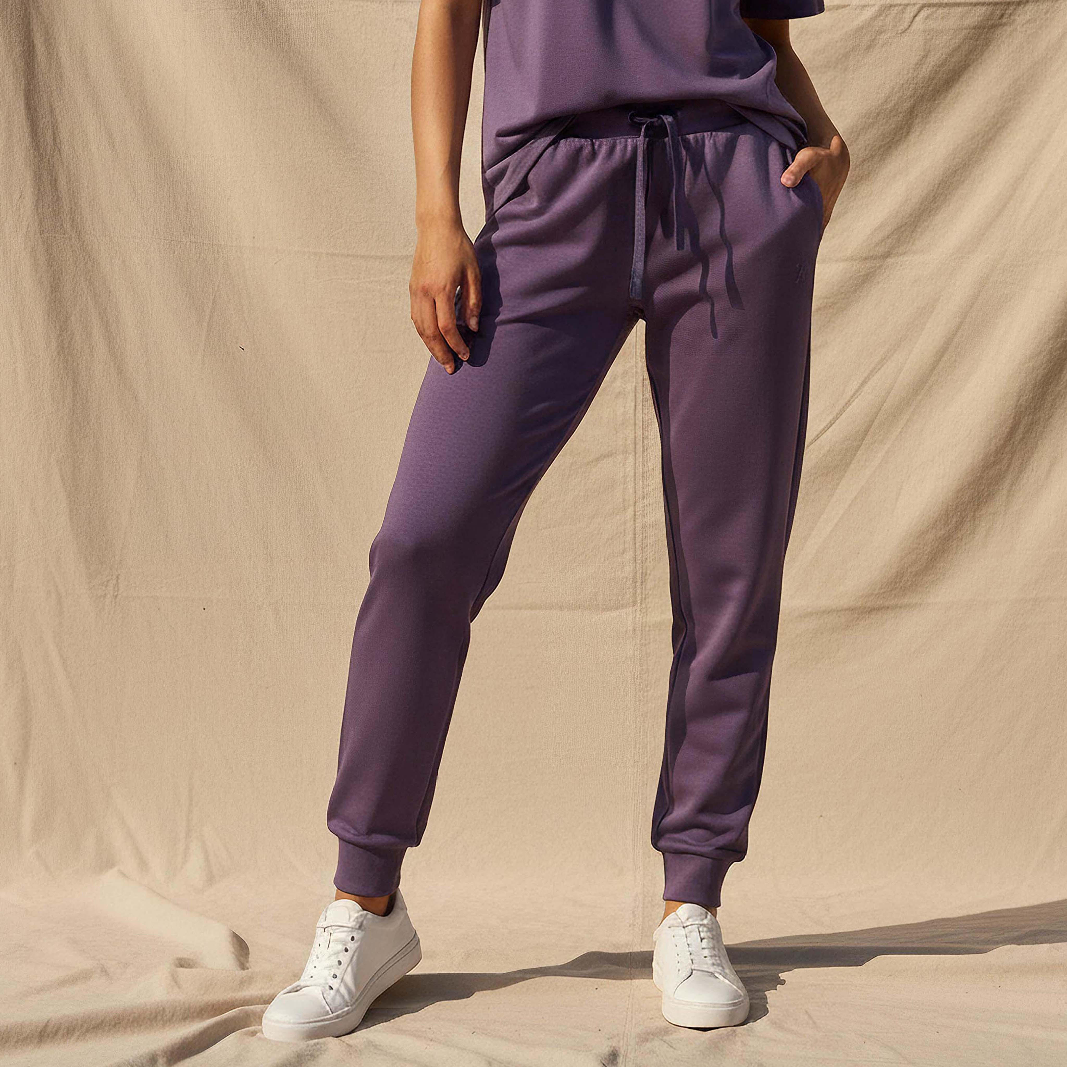 بنطلون رياضي ناعم بخصر رباط للنساء-women-clothing-bottoms-joggers-image-1