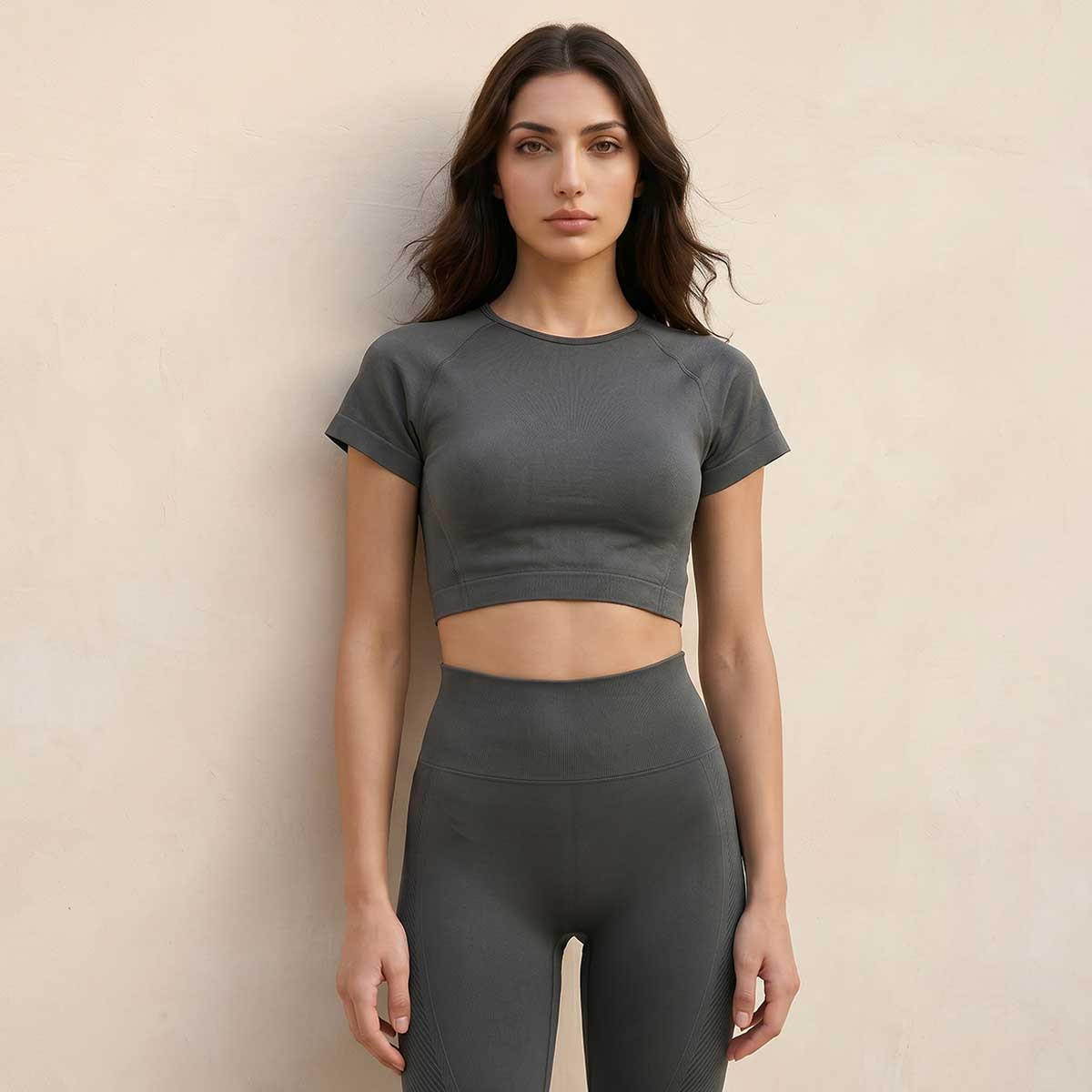 تيشيرت رياضي قصير بفتحة-sports-women-clothing-tshirtsandvests-image-1