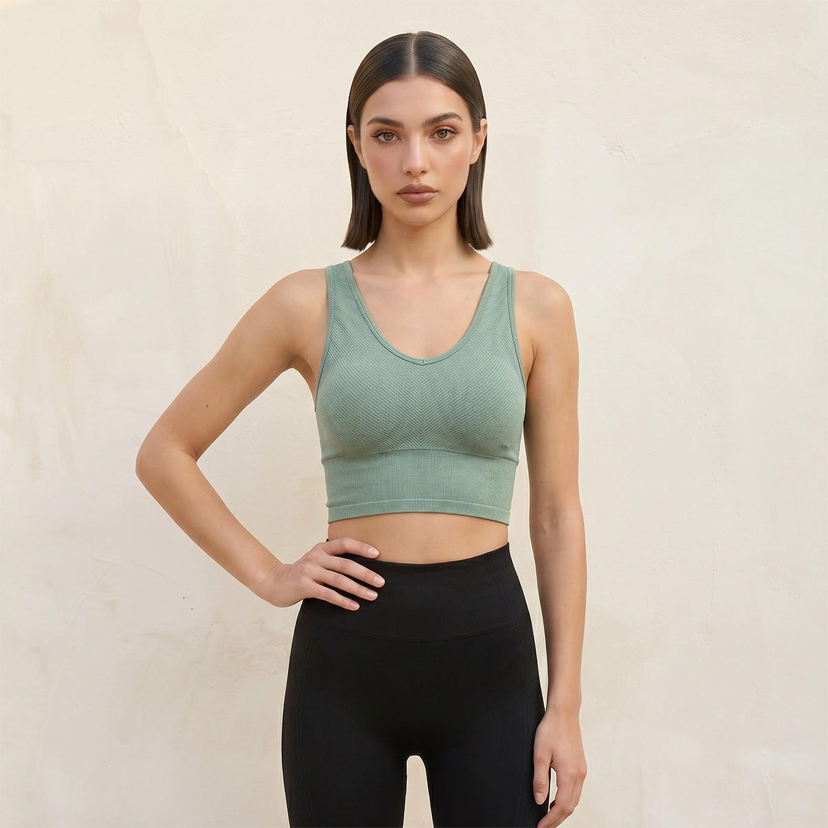 صدرية رياضية بملمس ناعم وياقة V-women-clothing-lingerie-bras-image-1