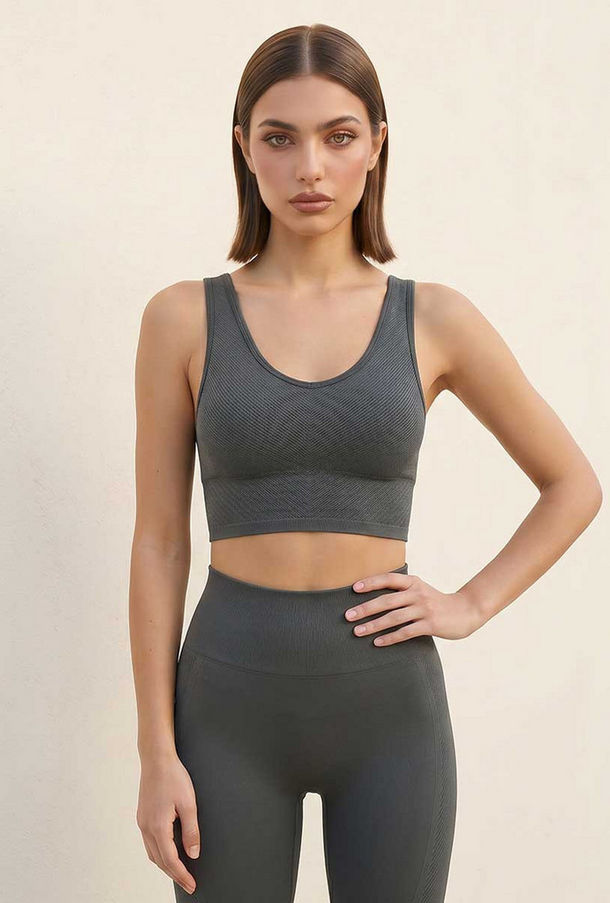 صدرية رياضية بملمس ناعم وياقة V-women-clothing-lingerie-bras-image-1