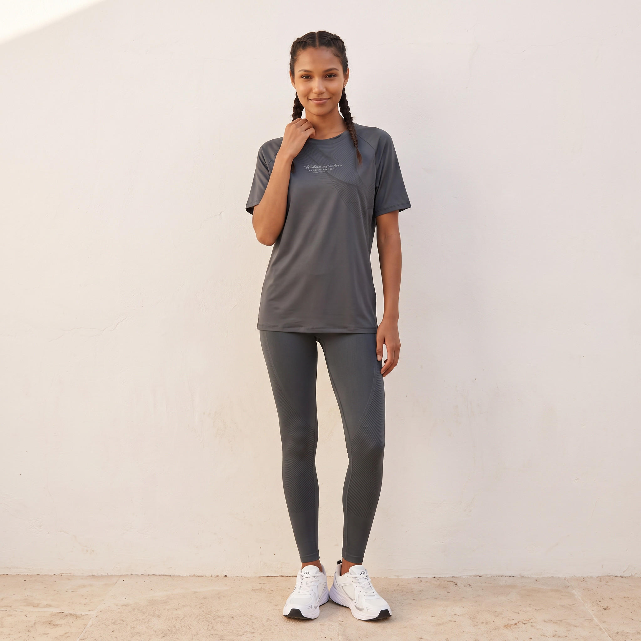 تيشيرت مطاطي باتجاهين بطبعات-sports-women-clothing-tshirtsandvests-image-3