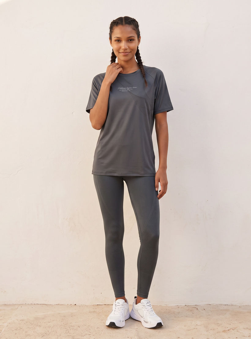 تيشيرت مطاطي باتجاهين بطبعات-sports-women-clothing-tshirtsandvests-image-3