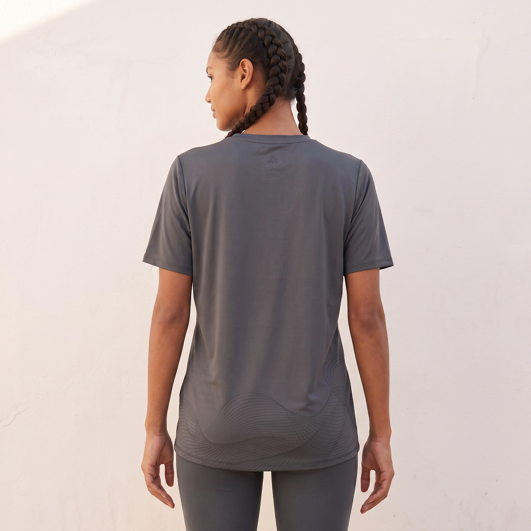 تيشيرت مطاطي باتجاهين بطبعات-sports-women-clothing-tshirtsandvests-image-4
