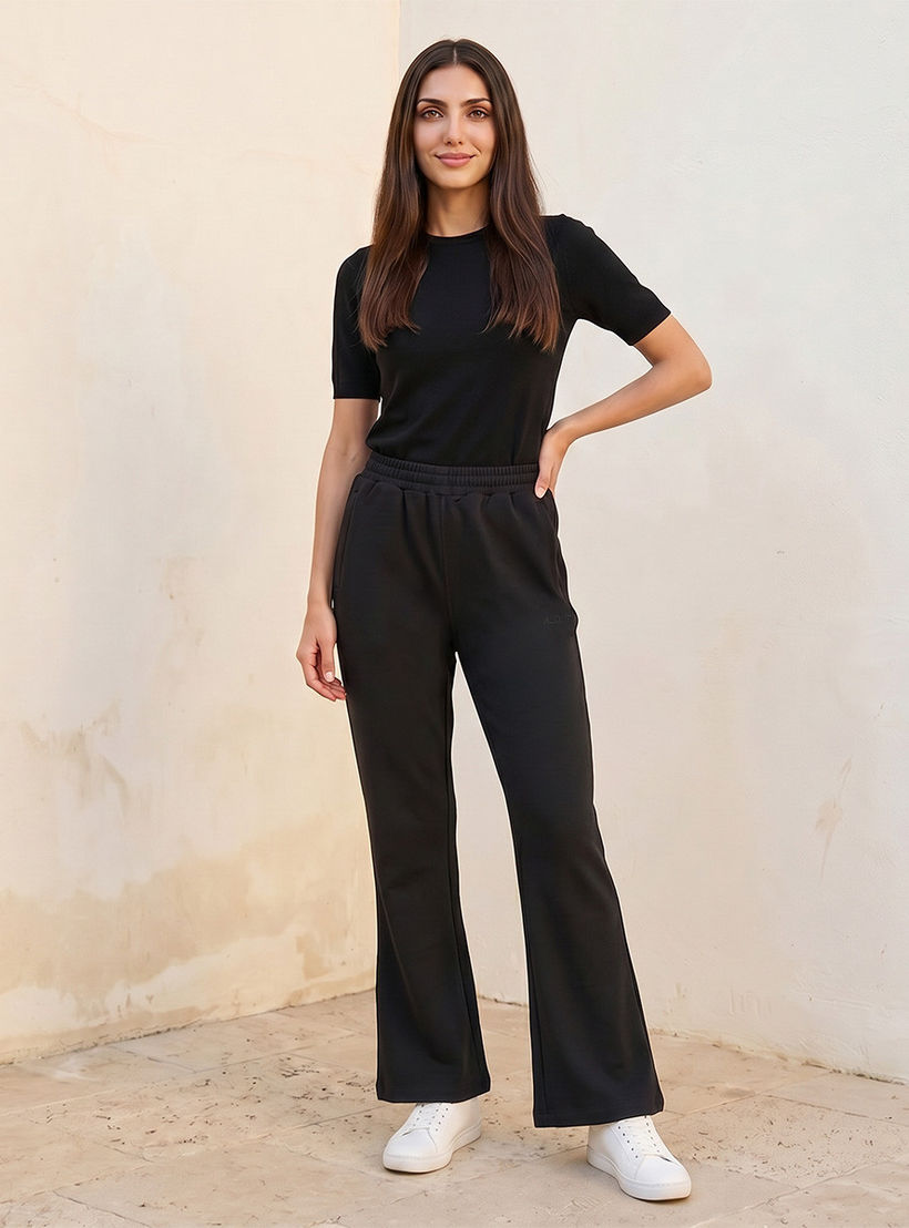 بنطلون رياضي واسع قابل للتمدد في اتجاهين-women-clothing-bottoms-joggers-image-3