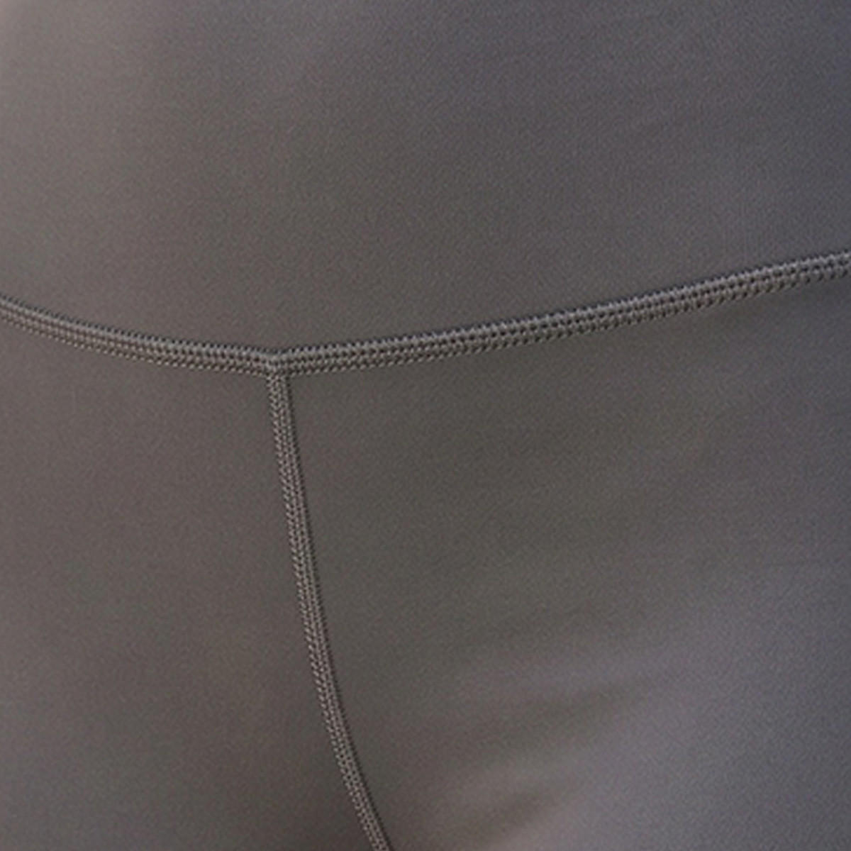 بنطلون ليقنز بيرفورمانس بخصر مرتفع-women-clothing-sportswearandactivewear-bottoms-leggings-image-2