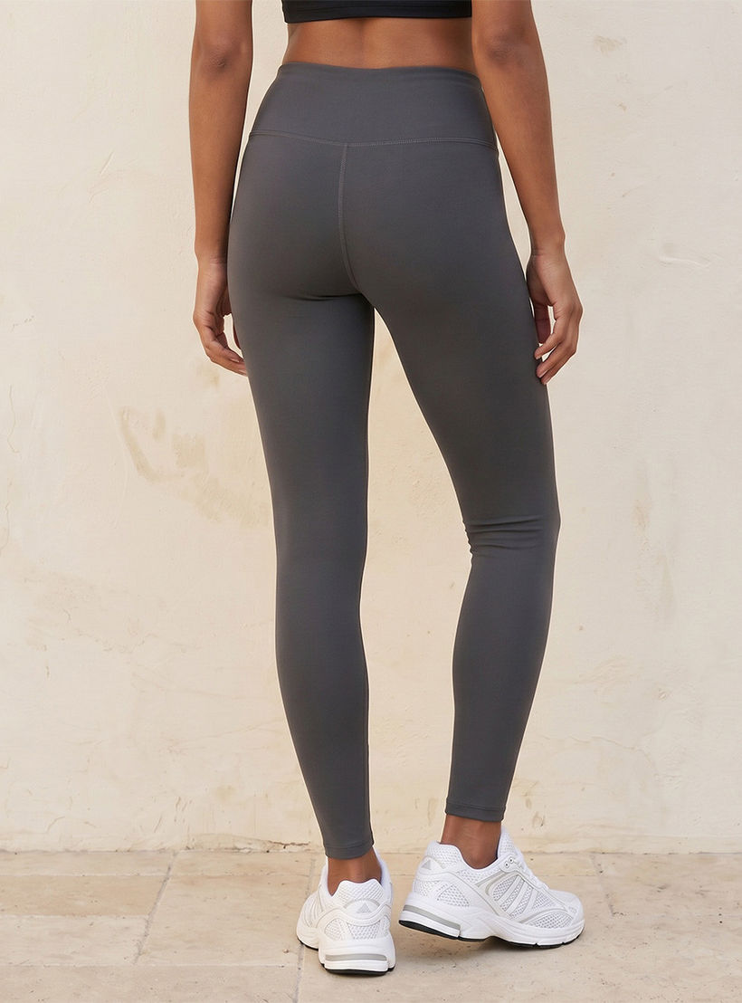 بنطلون ليقنز بيرفورمانس بخصر مرتفع-women-clothing-sportswearandactivewear-bottoms-leggings-image-4