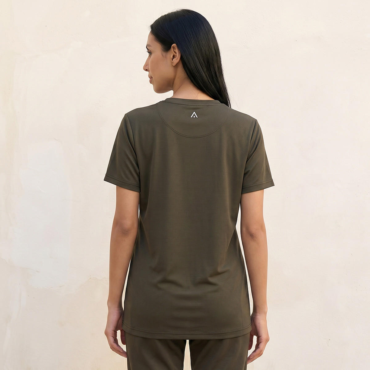 تيشيرت ناعم بملمس بارز-sports-women-clothing-tshirtsandvests-image-4