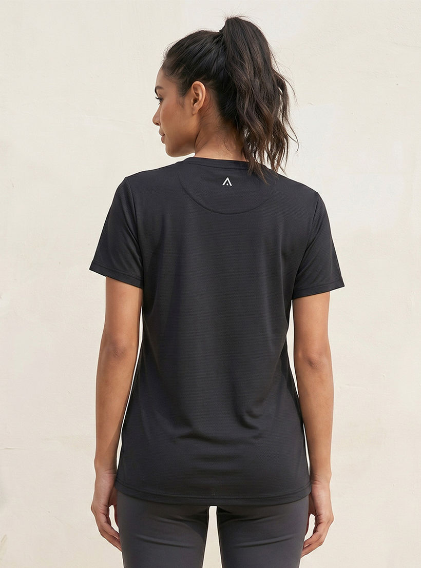 Soft Touch Textured T-shirt-sports-women-clothing-tshirtsandvests-image-4
