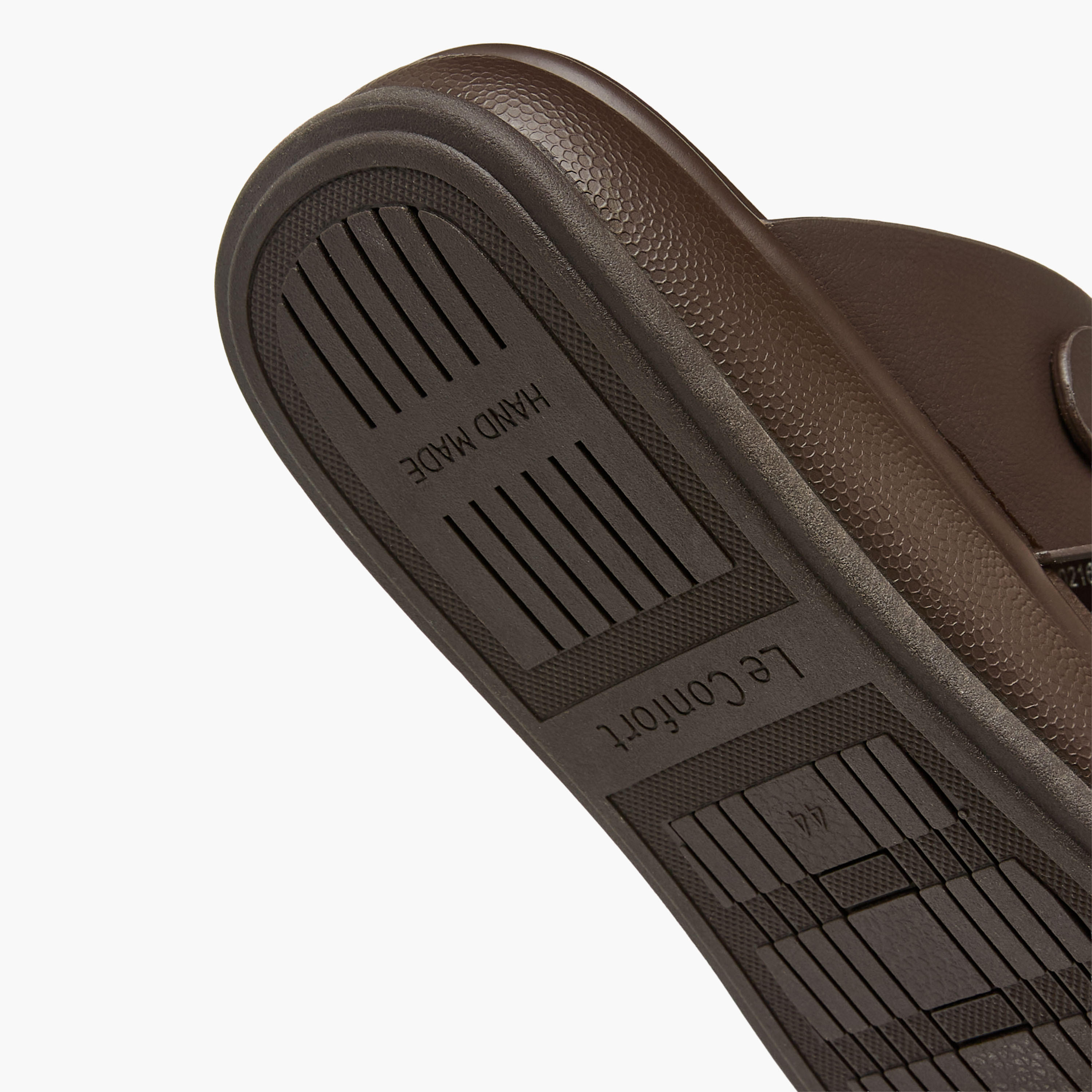 صندل مريح سهل الارتداء للرجال من لو كونفورت-men-shoes-sandals-image-6
