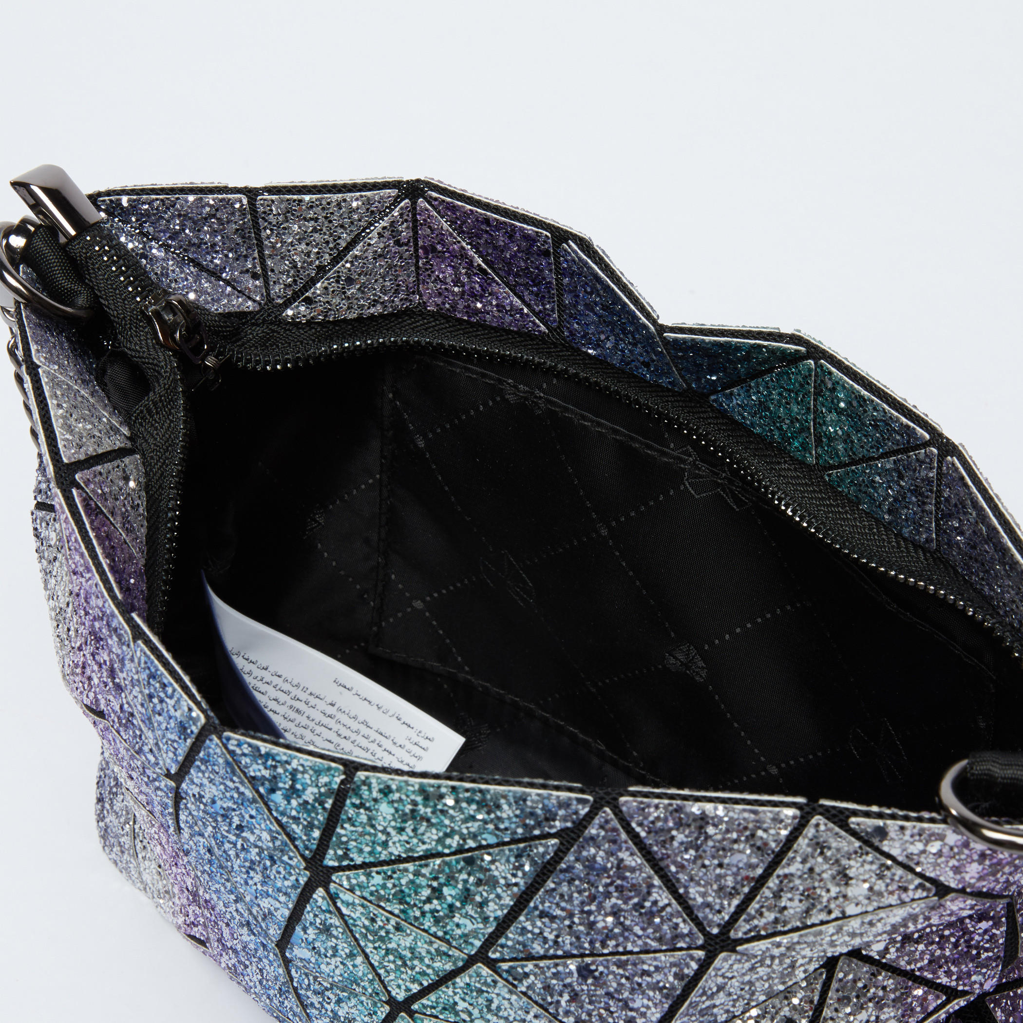 حقيبة بحمالة بارزة الملمس بسحاب إغلاق وحزام سلسلة-women-bagsandwallets-handbags-image-1
