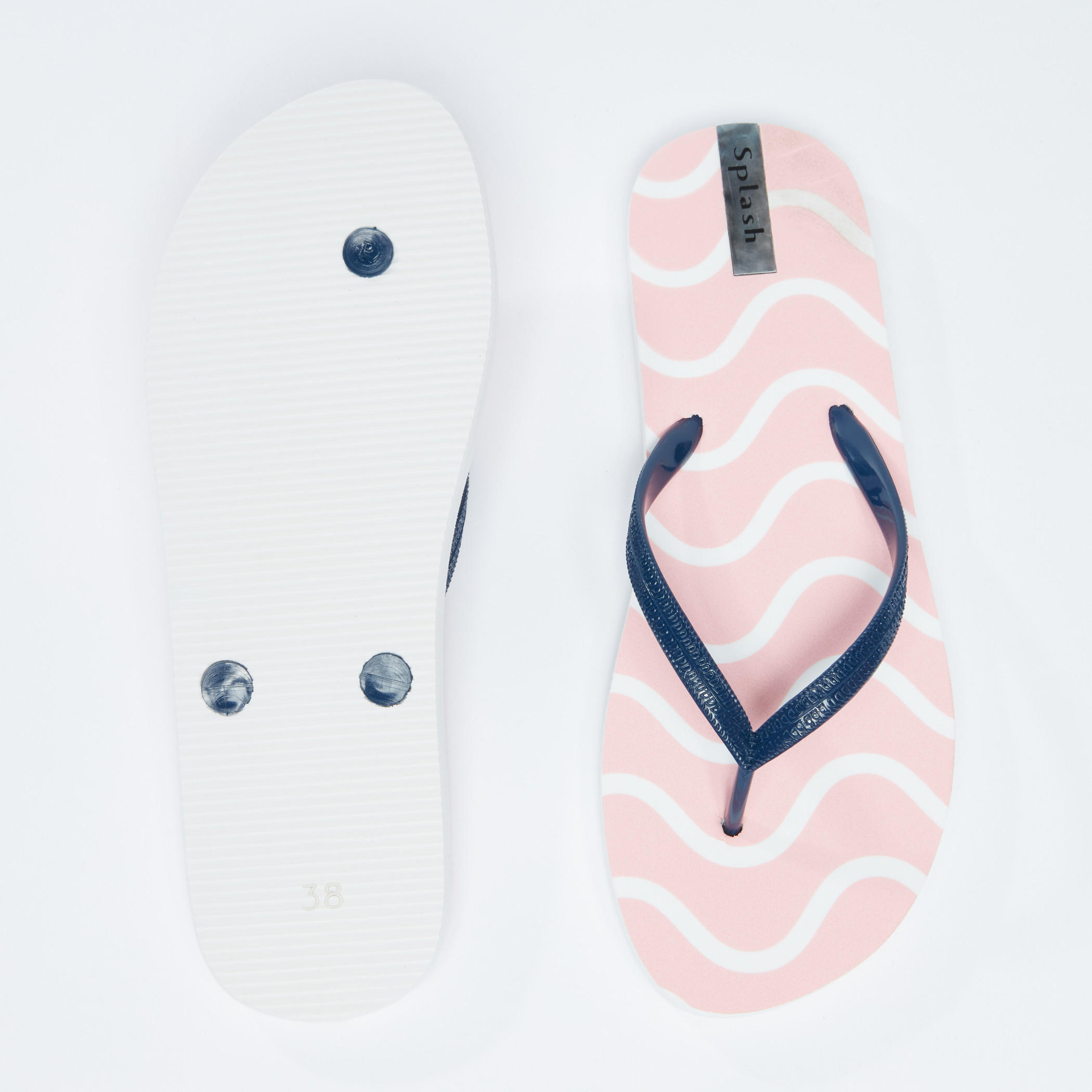 شبشب فليب فلوب بأحزمة بارزة الملمس وطبعات-women-shoes-flipflopsandslides-image-1