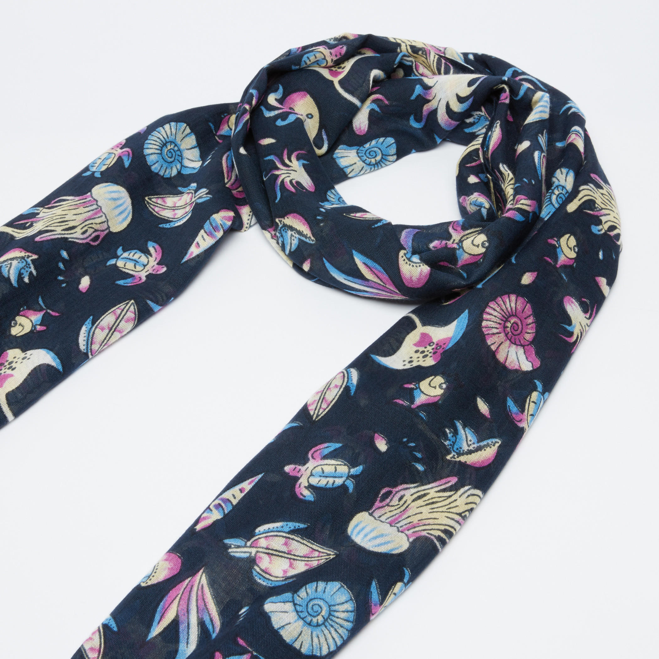 وشاح بطبعات أزهار-women-clothingaccessories-scarves-image-1